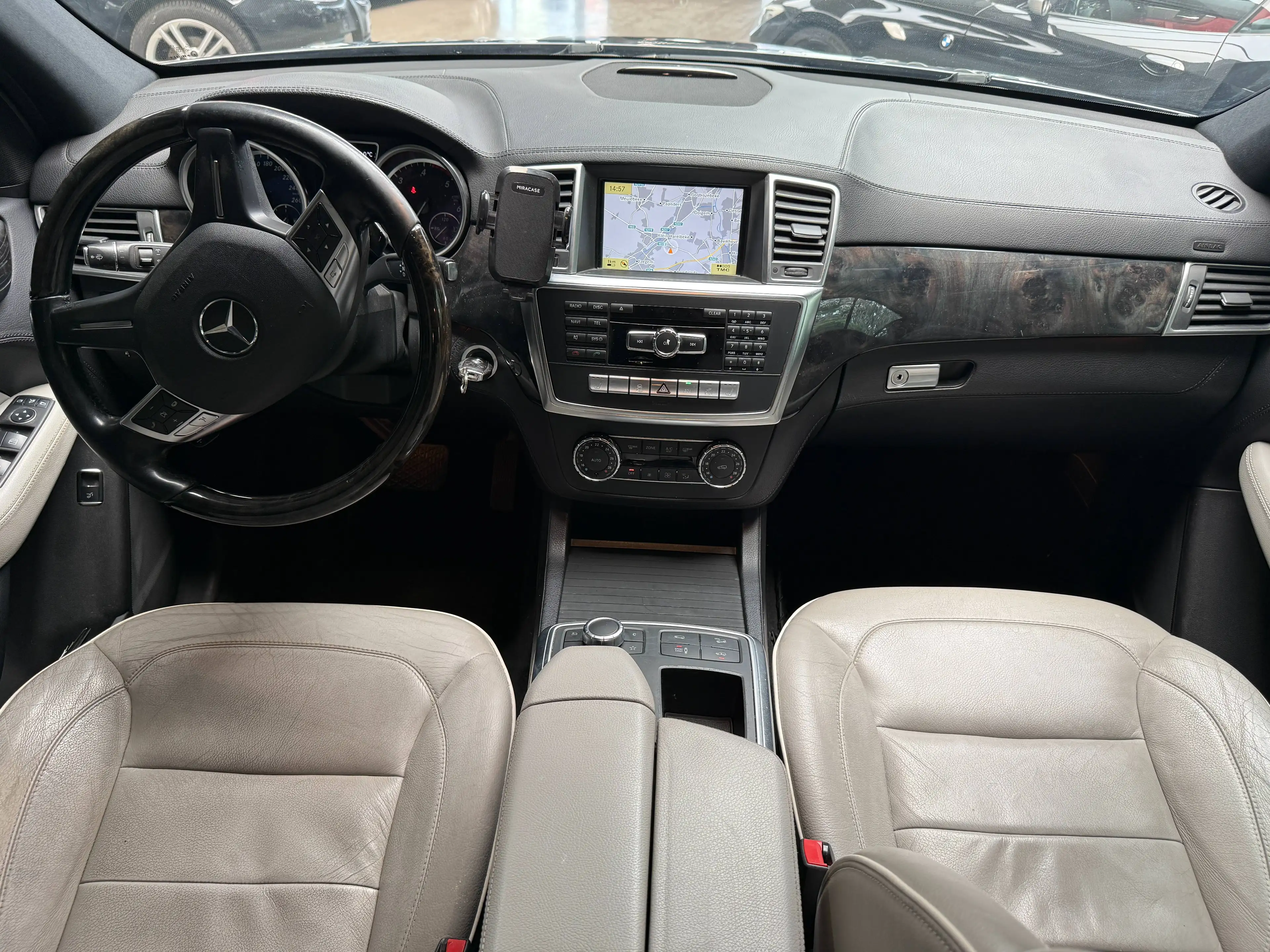 Mercedes-Benz ML 350 BlueTEC *190 KW*TREKHAAK*CAMERA*LEDER*NAVI — photo 15