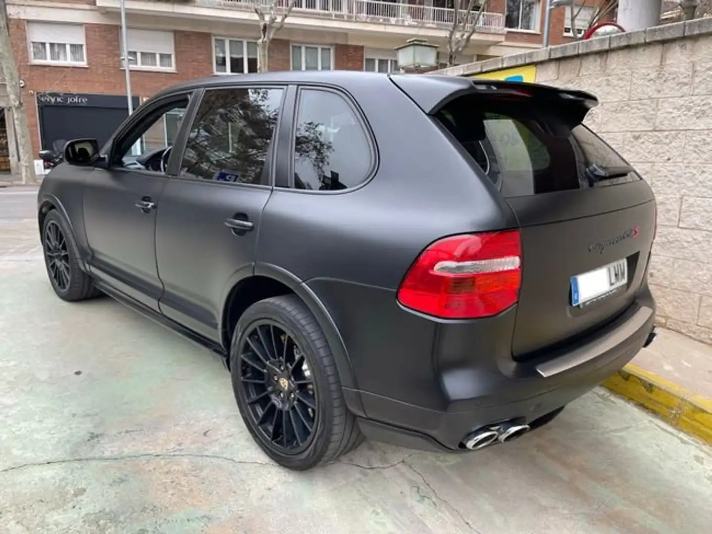 Porsche Cayenne GTS 4.8 405CV FRENOS CERAMICOS Schwarz - 2