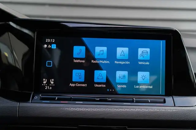 Volkswagen Golf view 10