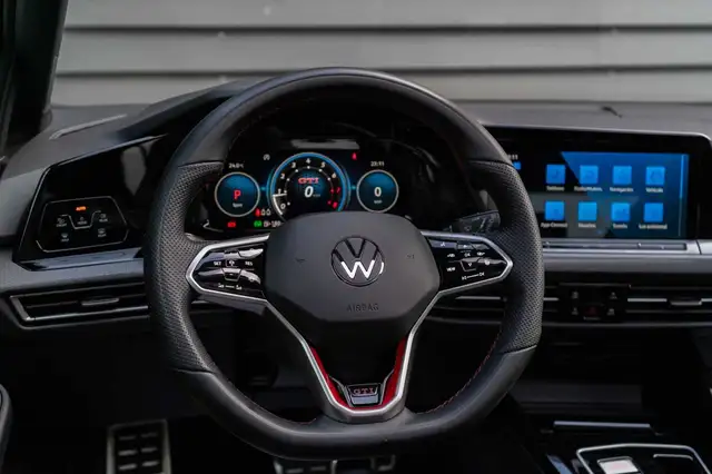 Volkswagen Golf view 8