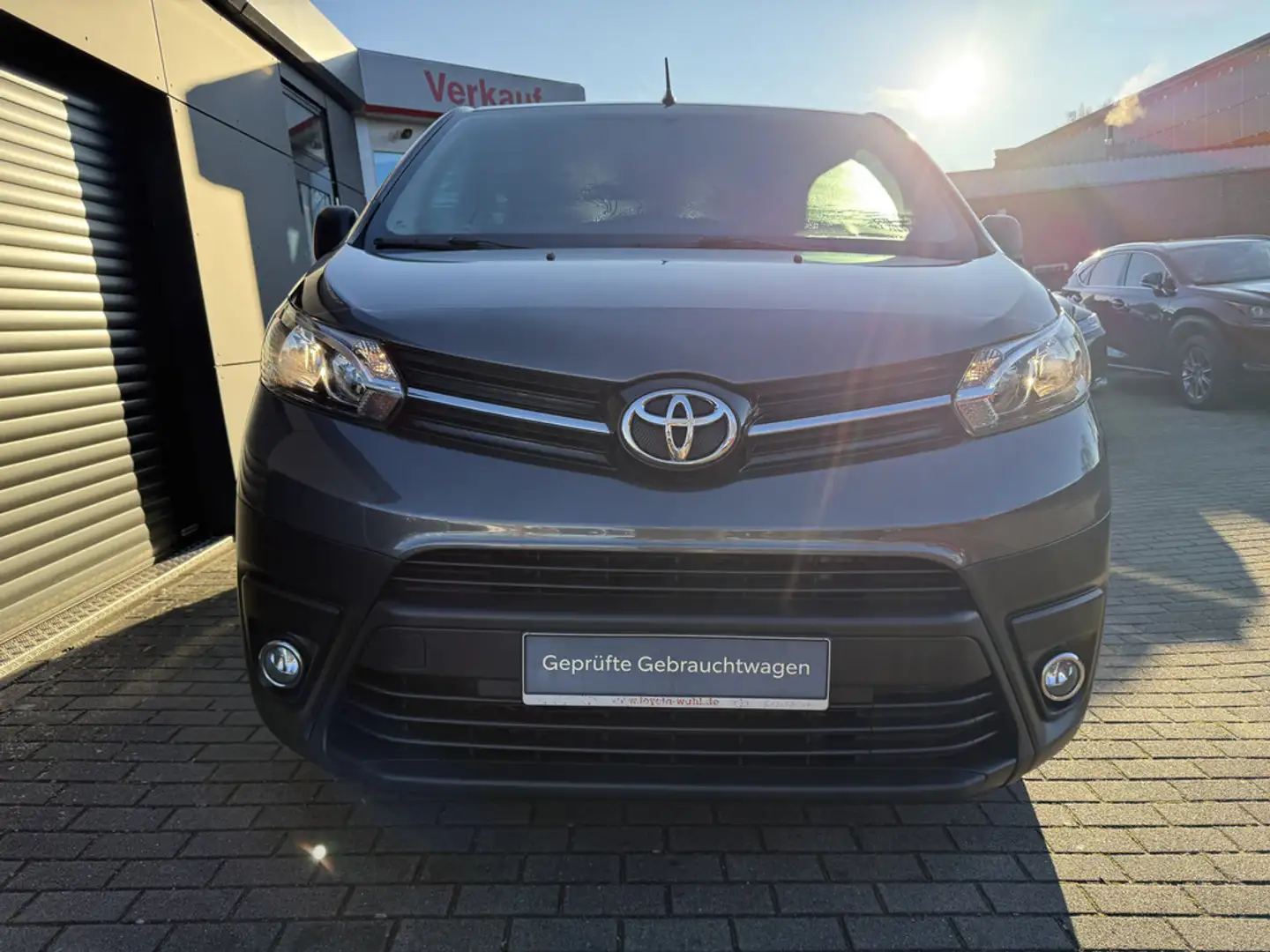 Toyota Proace 1.5 L1 Kombi Comfort Grigio - 2