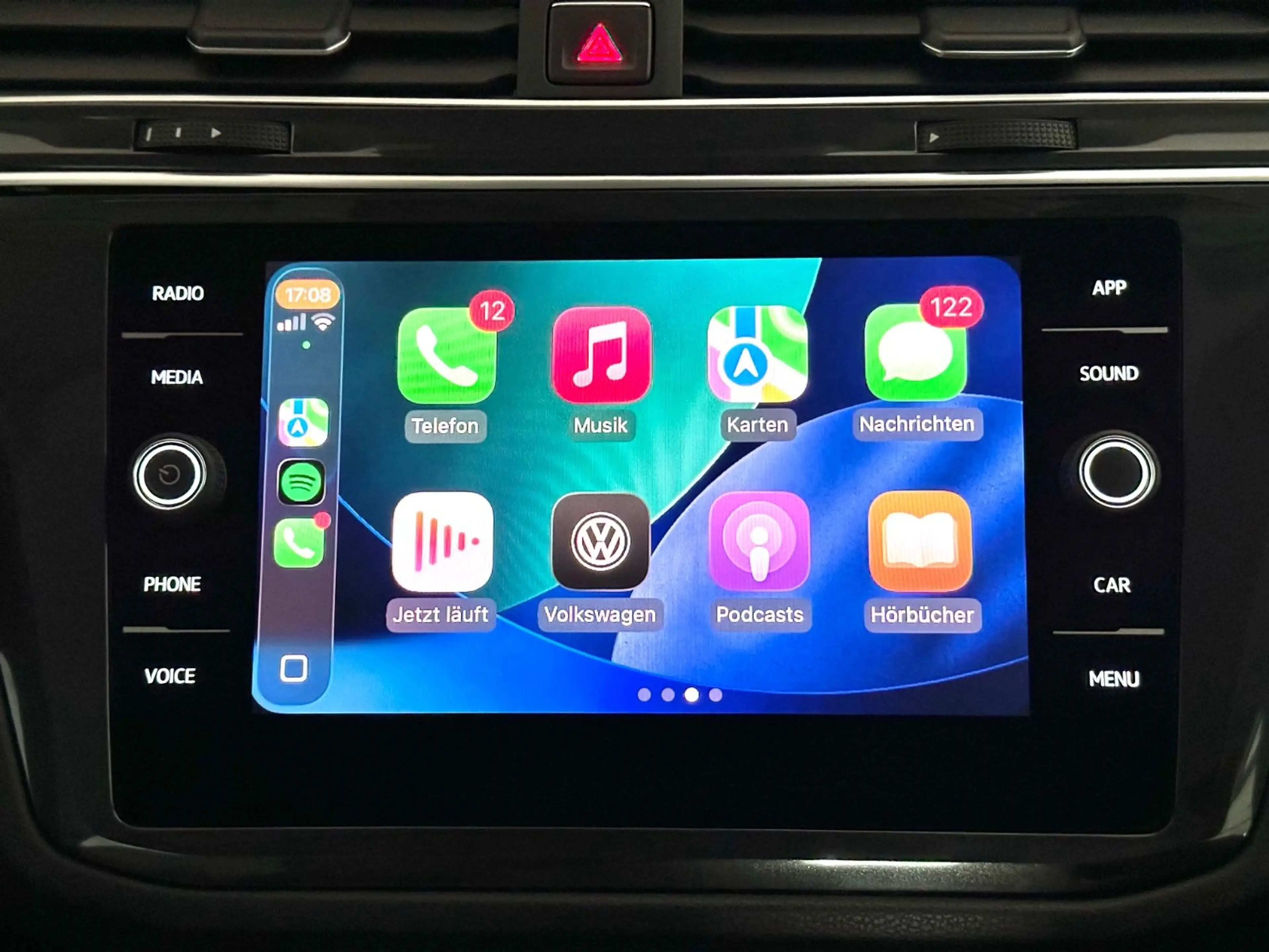 Volkswagen Tiguan Trendline BMT/App-Connect/PDC/Temp./18" — photo 21
