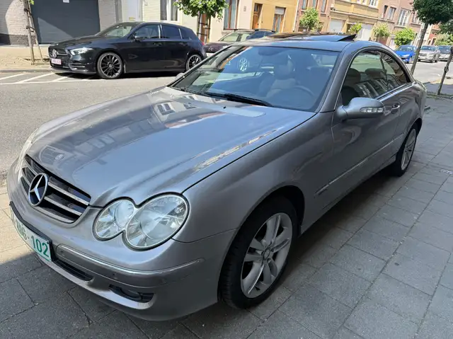 Mercedes-Benz CLK 220 CDI Avantgarde 158000KM 1ER MAIN AUTOMATIQUE FULL OPTION ÉTAT IMPECCABLE CT ✅GARANTIE