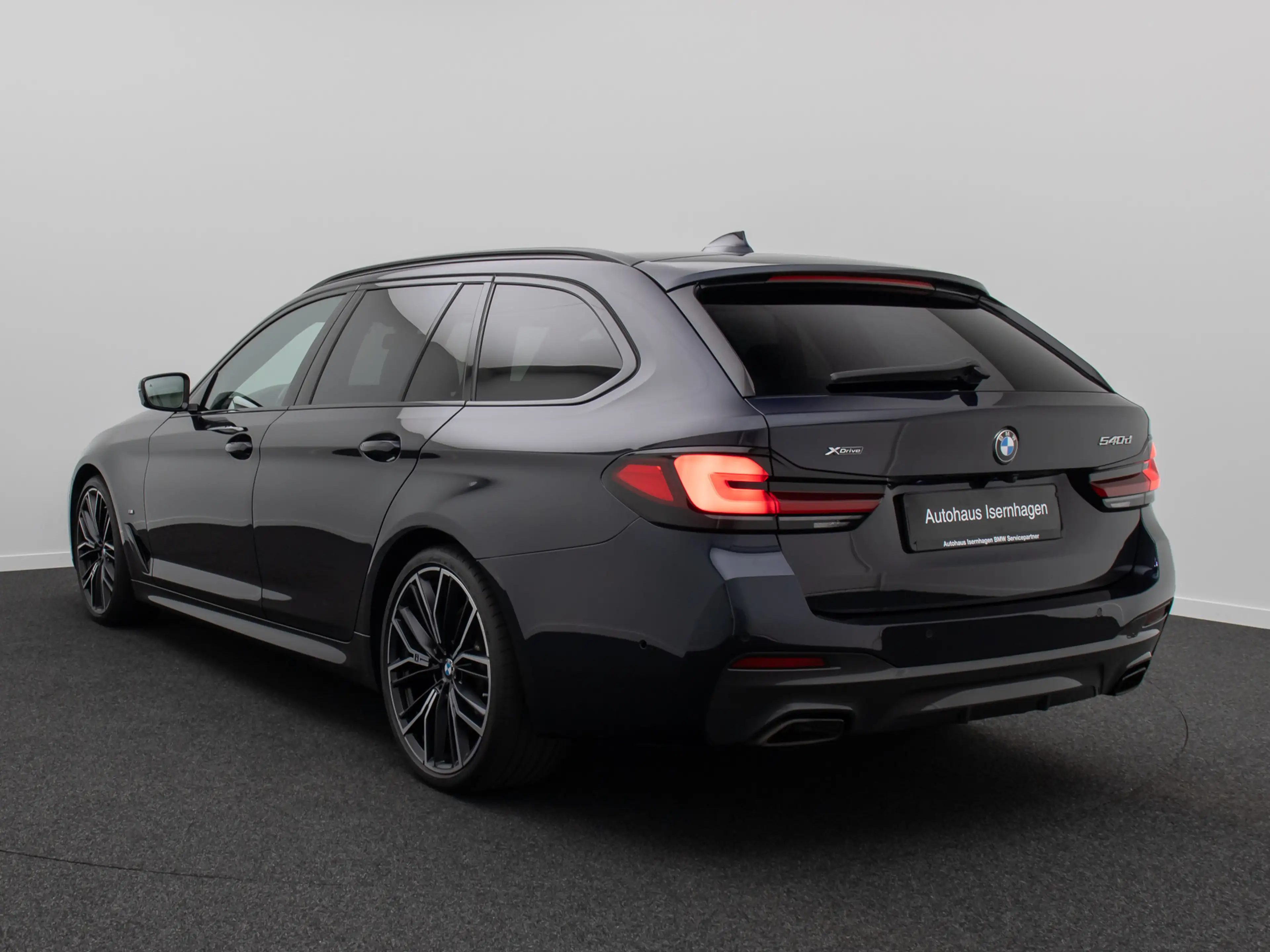 BMW 540 M Sport 360° HUD DAB H K Panorama 20Zoll — photo 9