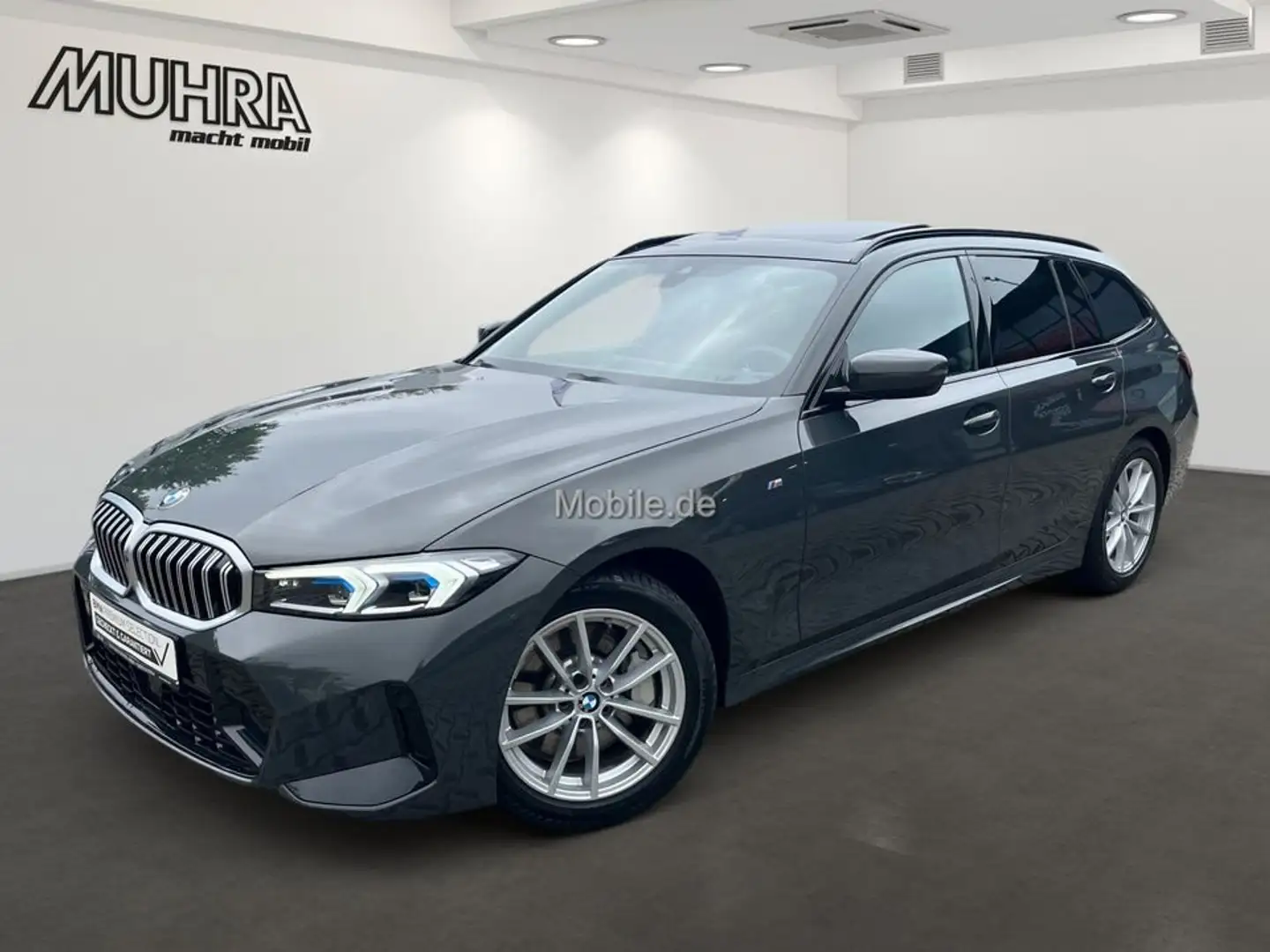 BMW 330 d xDrive Touring M Sport FACELIFT AHK Pano ACC HUD Grau - 2