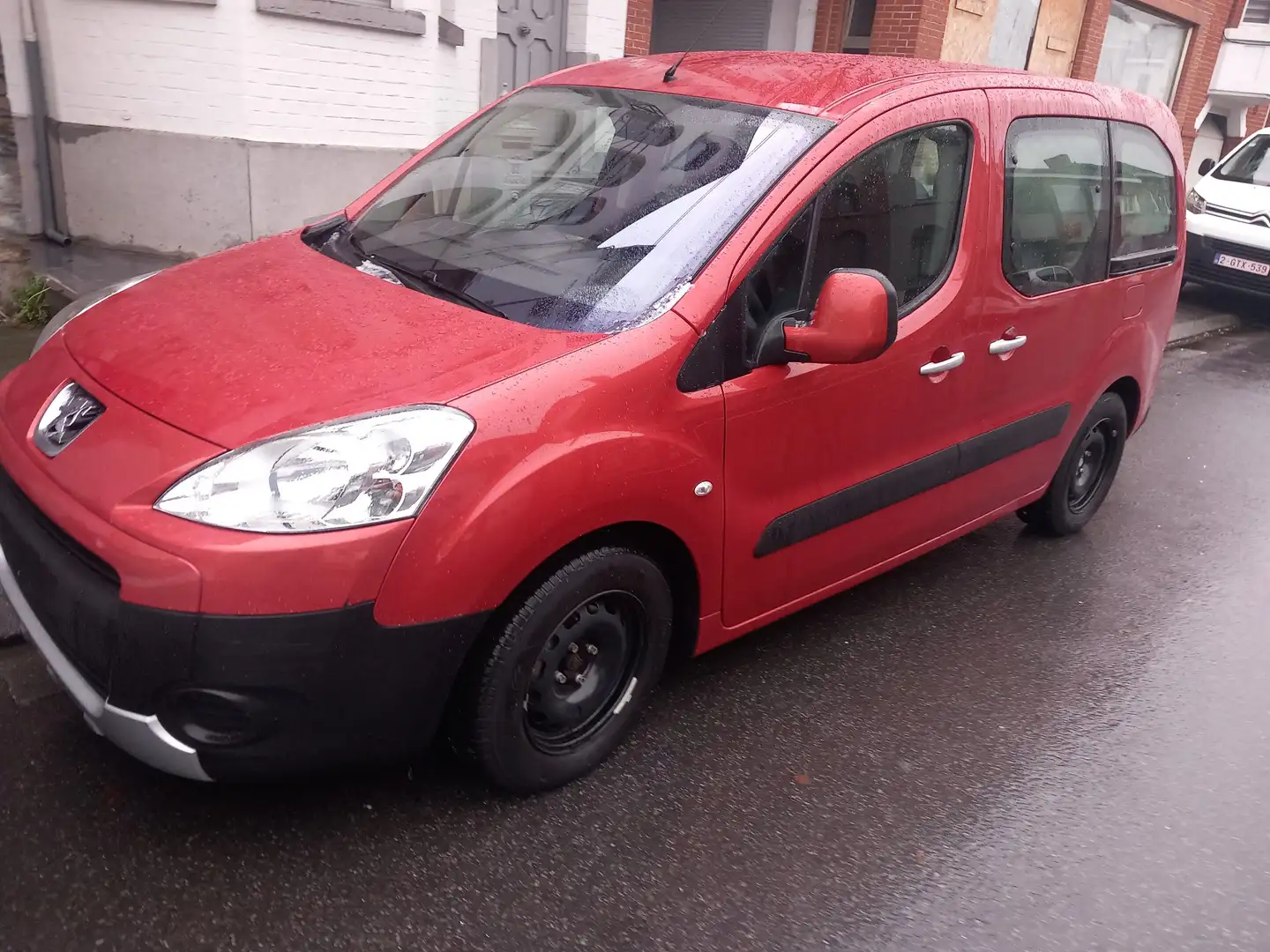 Peugeot Partner Partner Tepee 1.6 HDi Rouge - 2