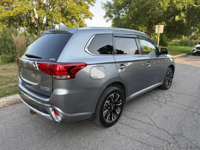 Mitsubishi Unspecified 2018 — photo 6