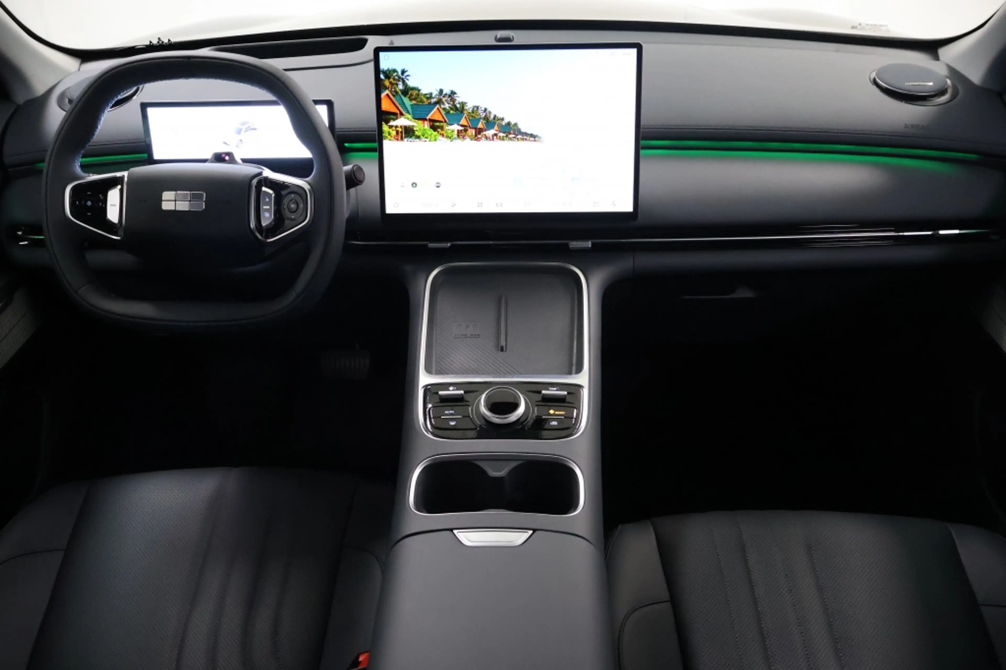 Geely Starray EM-i 1.5 Max+ — photo 10
