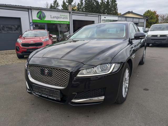 Jaguar XF Prestige Lim. 2.0 NAVI XENON LEDER MFL KAMERA