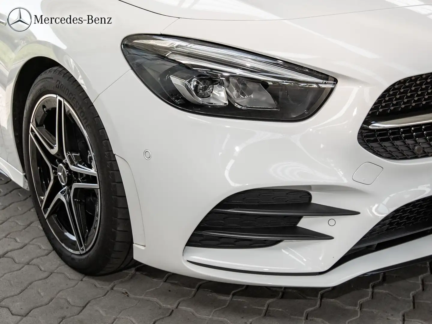 Mercedes-Benz B 180 AMG Night+MBUX+LED+Sitzh.+RüKam+18 Blanc - 2