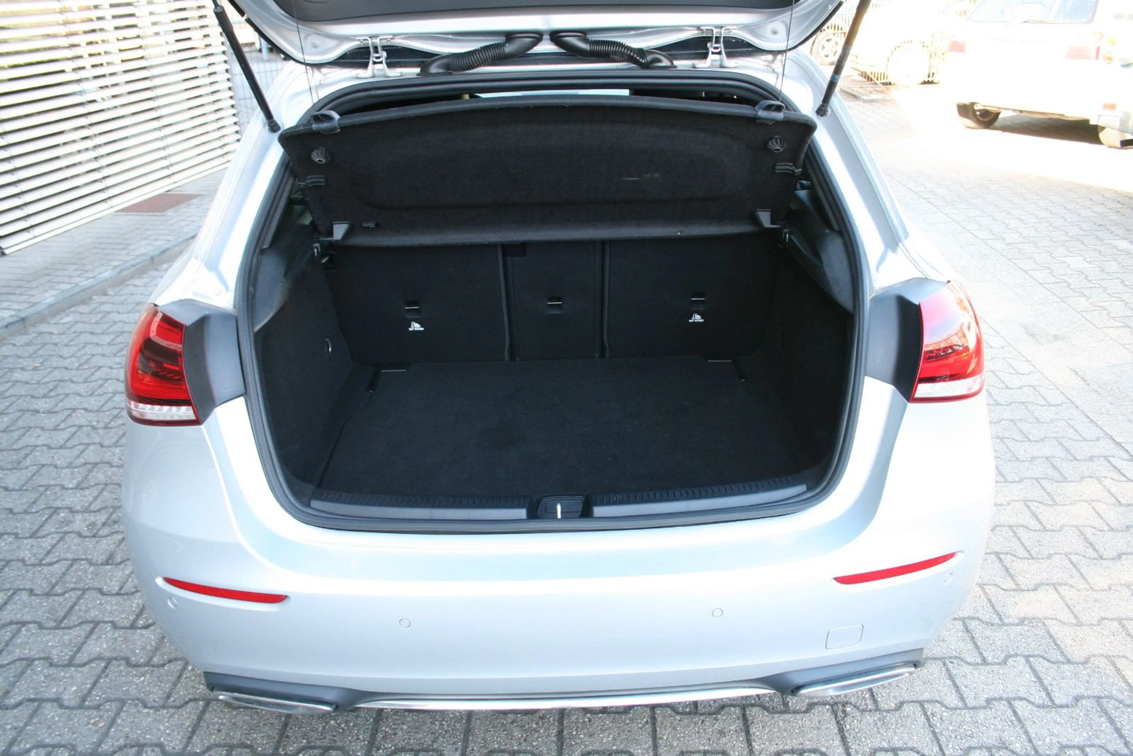 Mercedes-Benz A 250 Autom|A T M vom DB Original 29 TKm|Allwett — photo 16