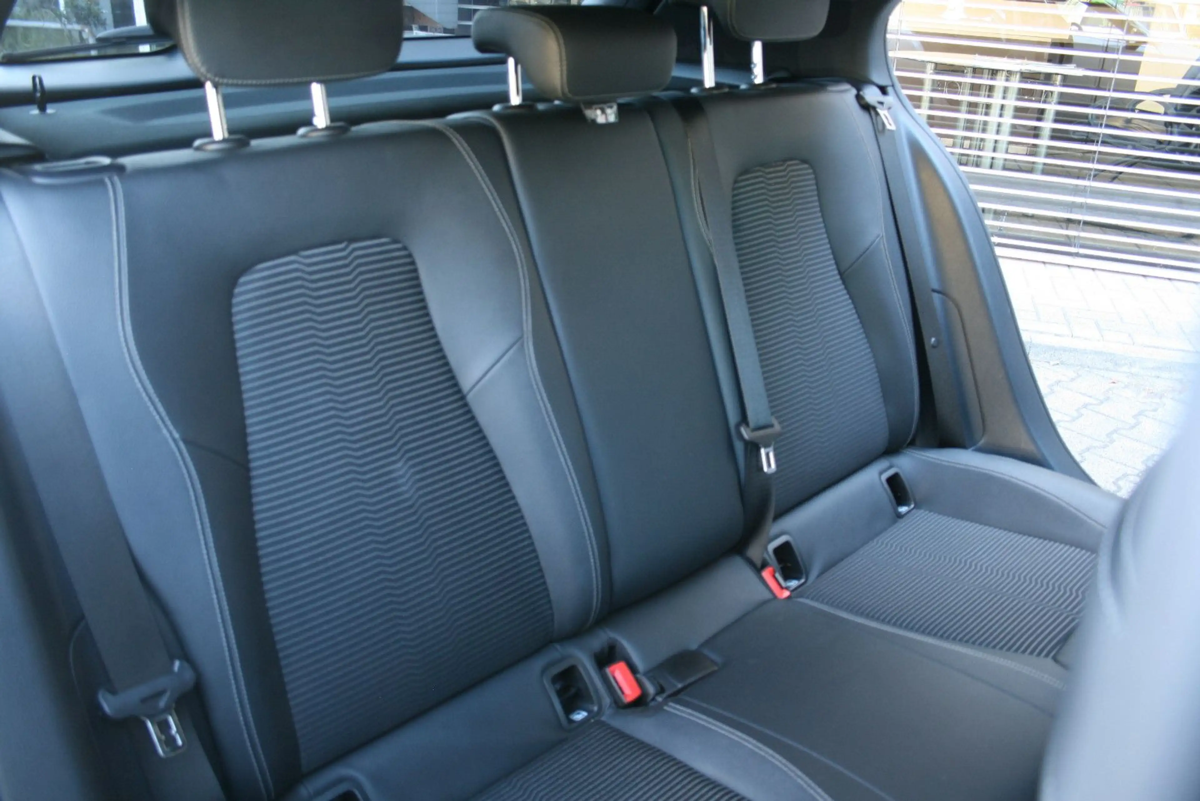Mercedes-Benz A 250 Autom|A T M vom DB Original 29 TKm|Allwett — photo 20