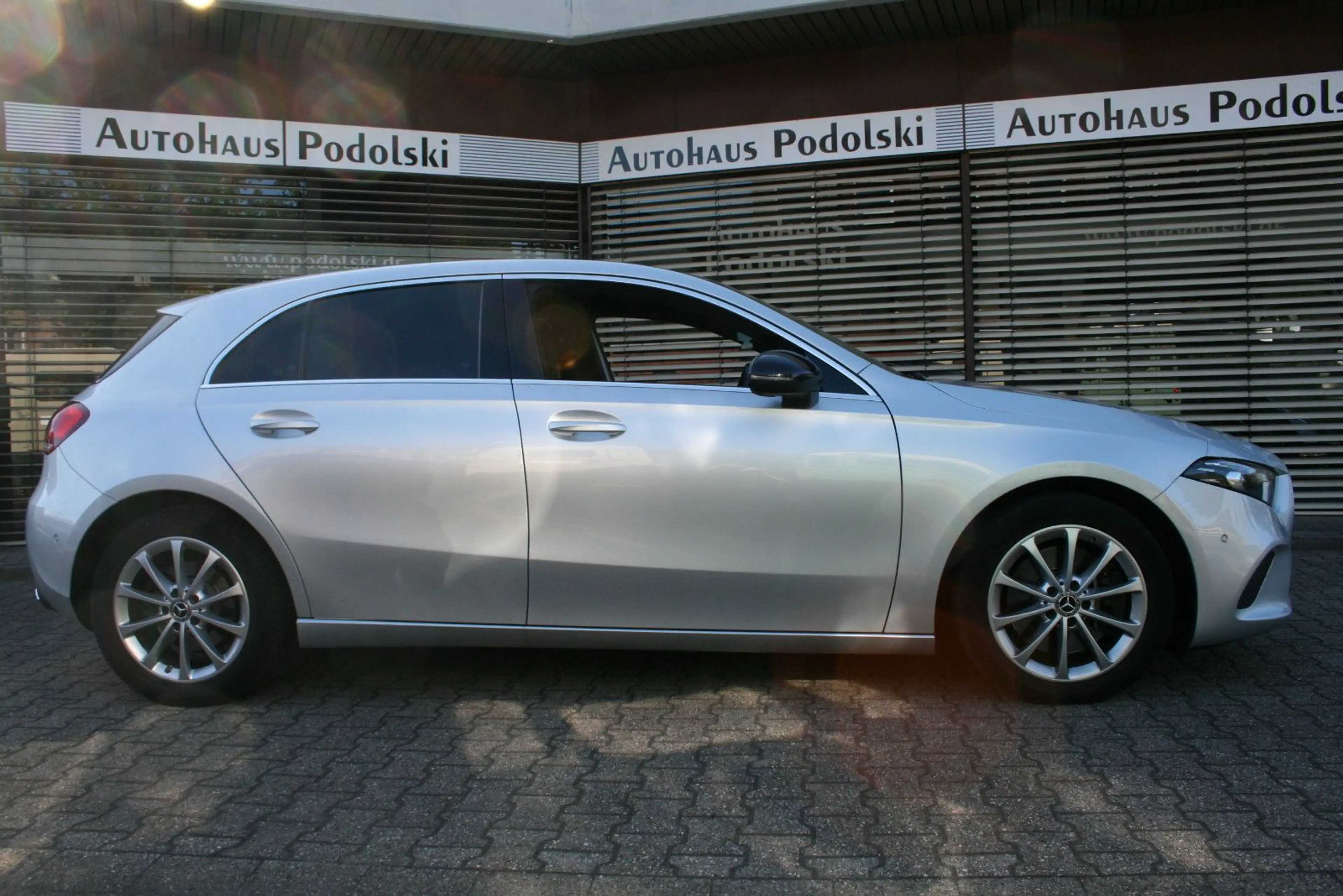 Mercedes-Benz A 250 Autom|A T M vom DB Original 29 TKm|Allwett — photo 25