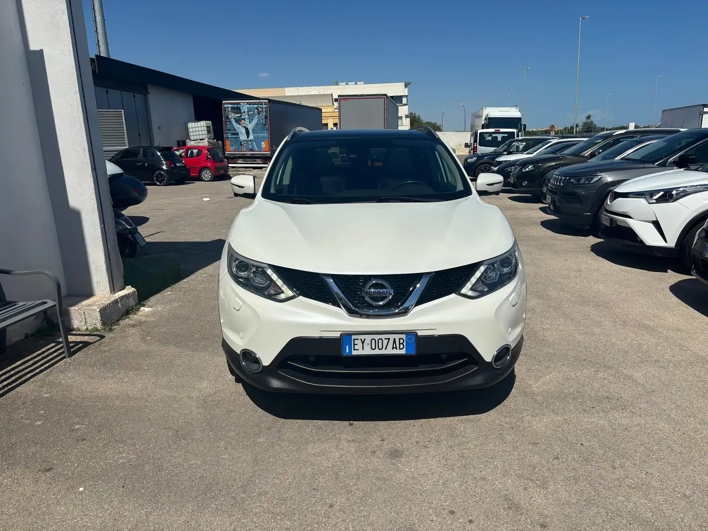 Nissan Qashqai Qashqai II 2015 1.5 dci Tekna 110cv Bianco - 2