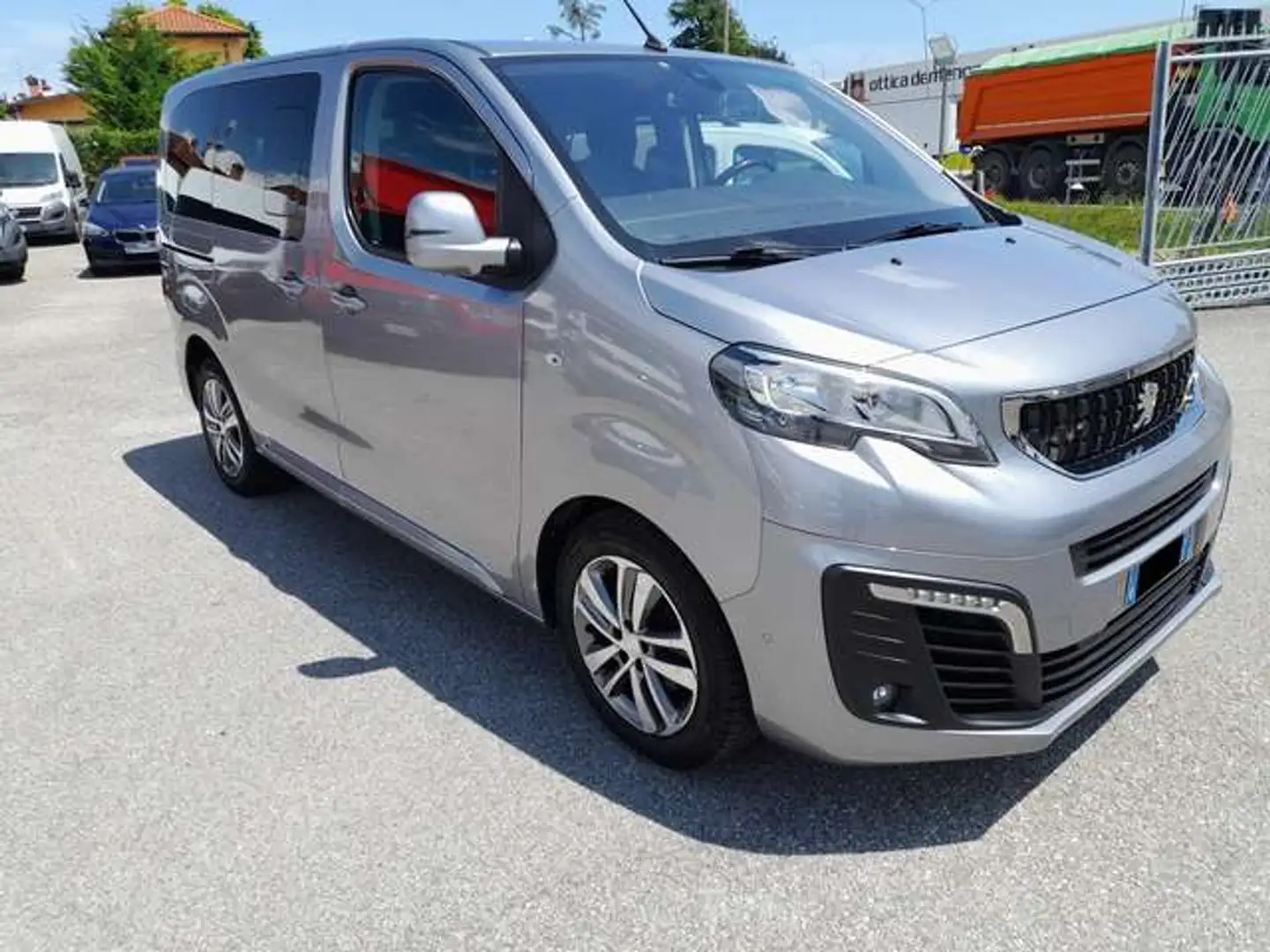 Peugeot Traveller TRAVELLER BLUEHDI 150 S&S ACTIVE Argento - 1