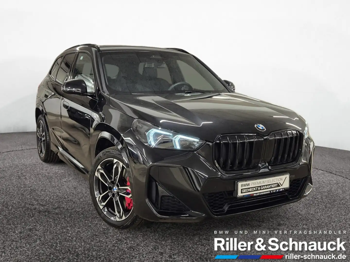 BMW X1 sDrive 18i M Sport Pro PANO+19ZOLL+KAM+SHZ Schwarz - 2