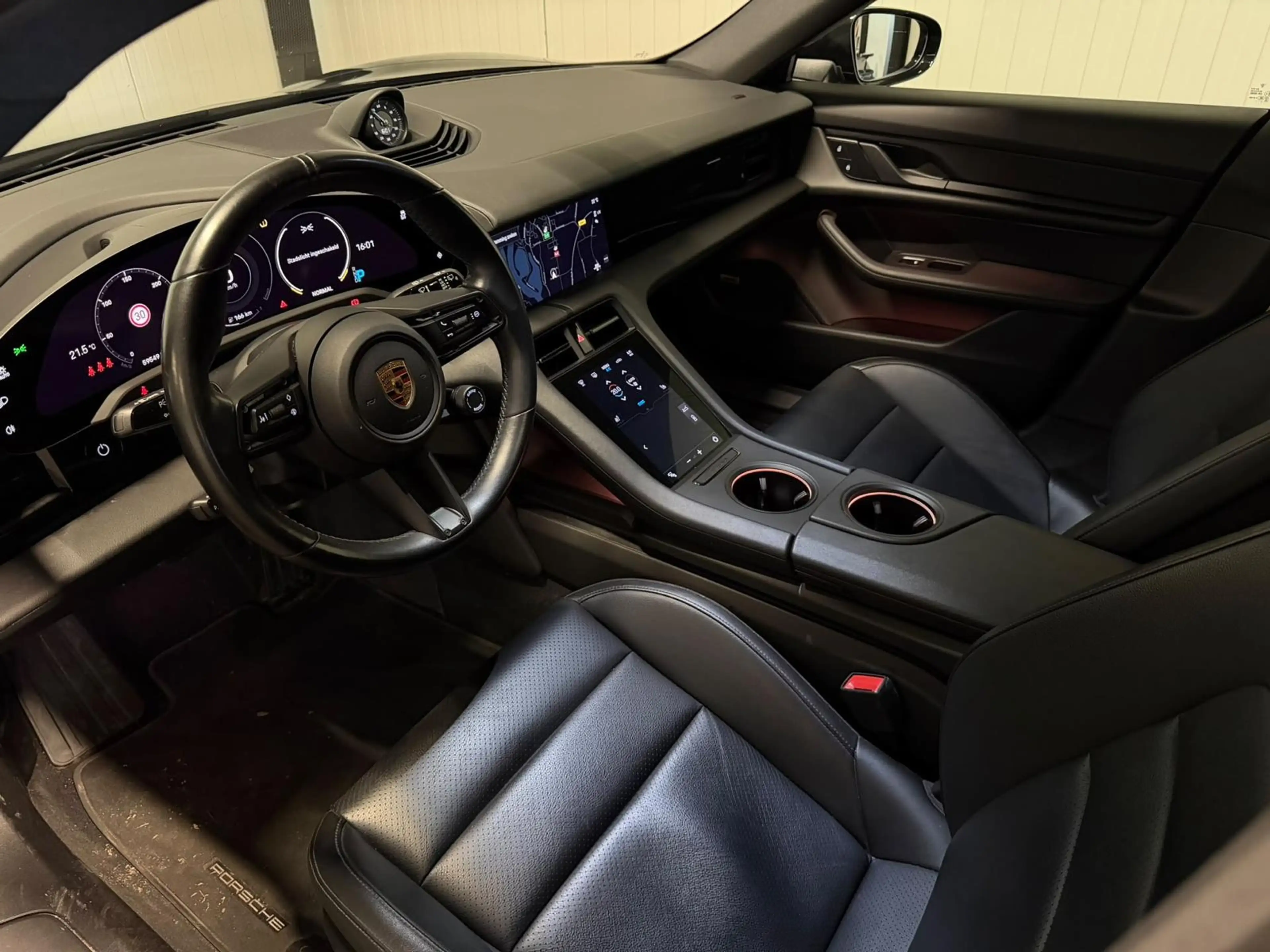 Porsche Taycan Sport Turismo 79 kWh Panodak Sportchrono Bose ACC — photo 10
