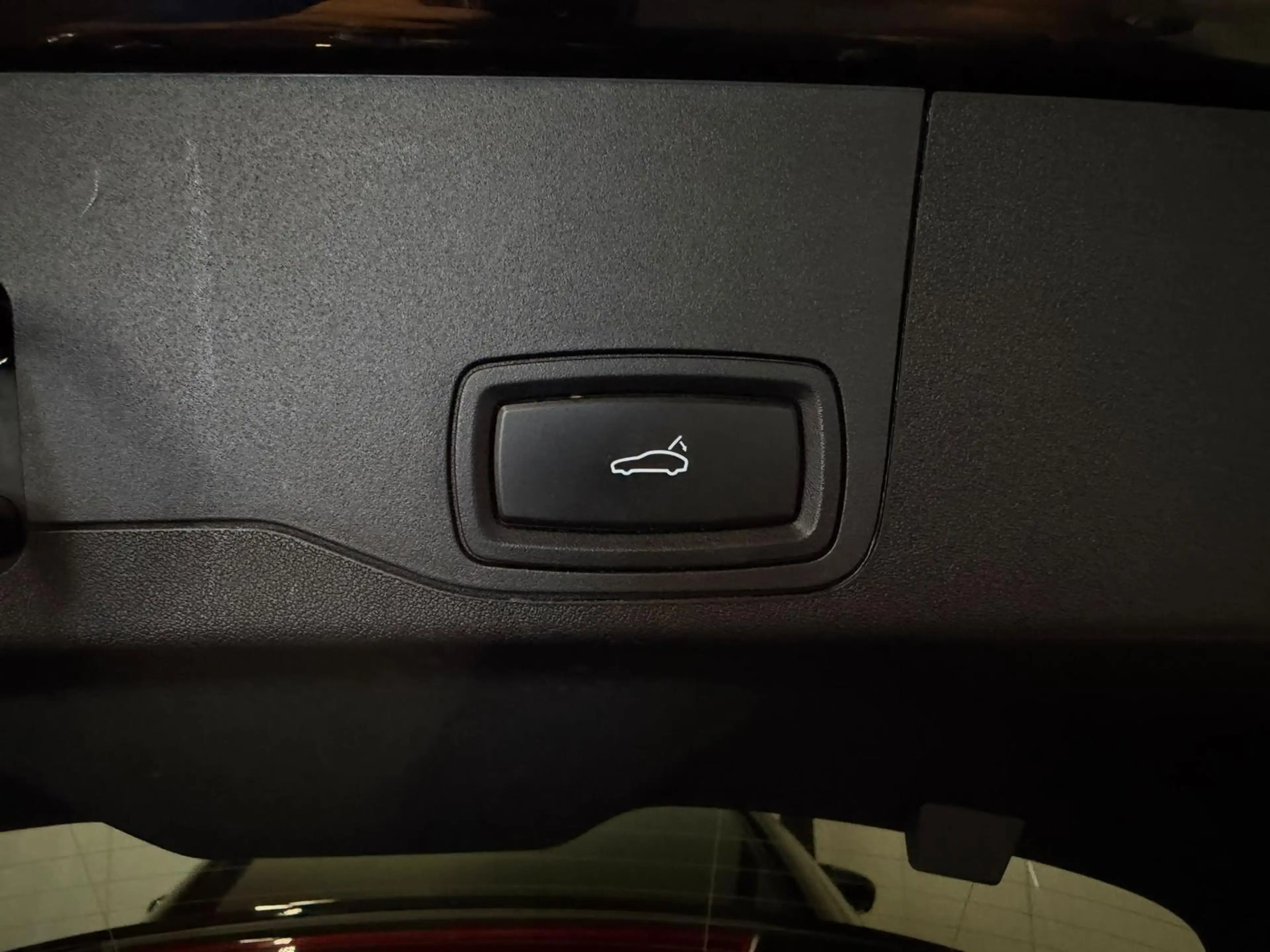 Porsche Taycan Sport Turismo 79 kWh Panodak Sportchrono Bose ACC — photo 17