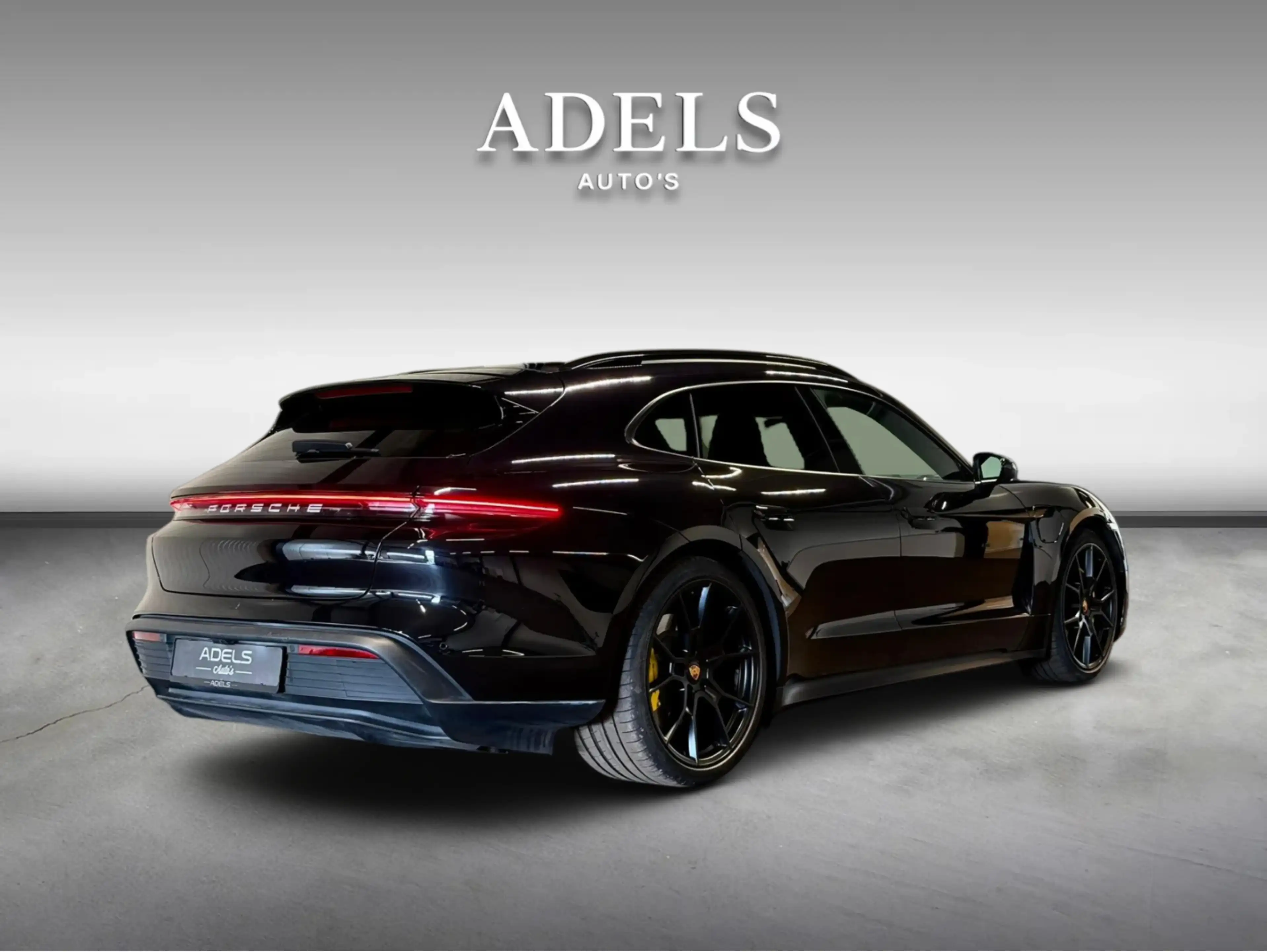 Porsche Taycan Sport Turismo 79 kWh Panodak Sportchrono Bose ACC — photo 6