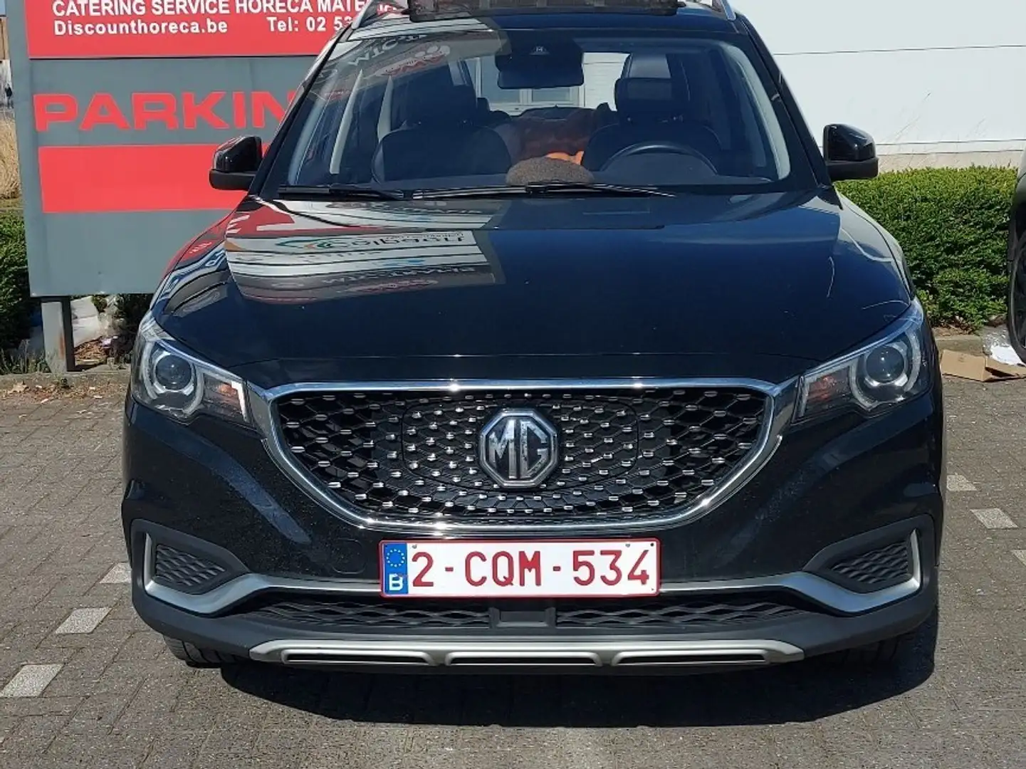 MG ZS EV Luxury - 2