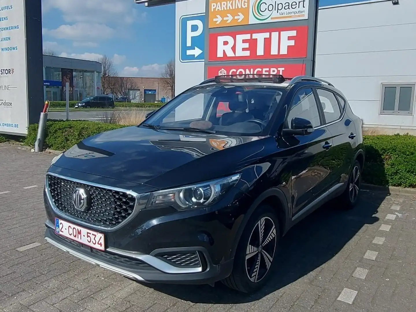 MG ZS EV Luxury - 1