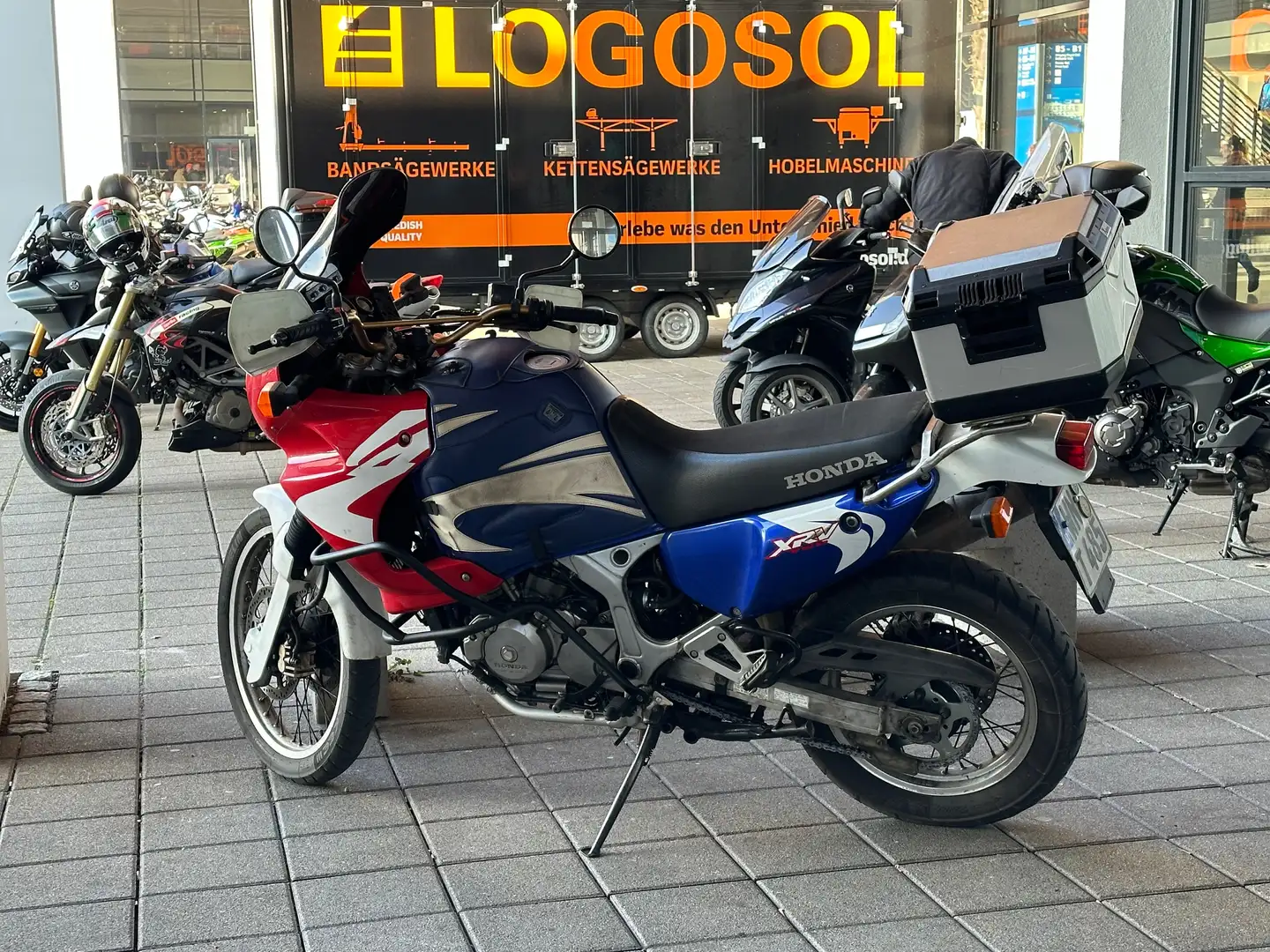 Honda XRV 750 RD07 Afrika Twin Albastru - 1