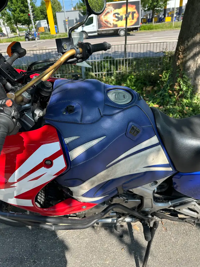 Honda XRV 750 RD07 Afrika Twin Modrá - 2