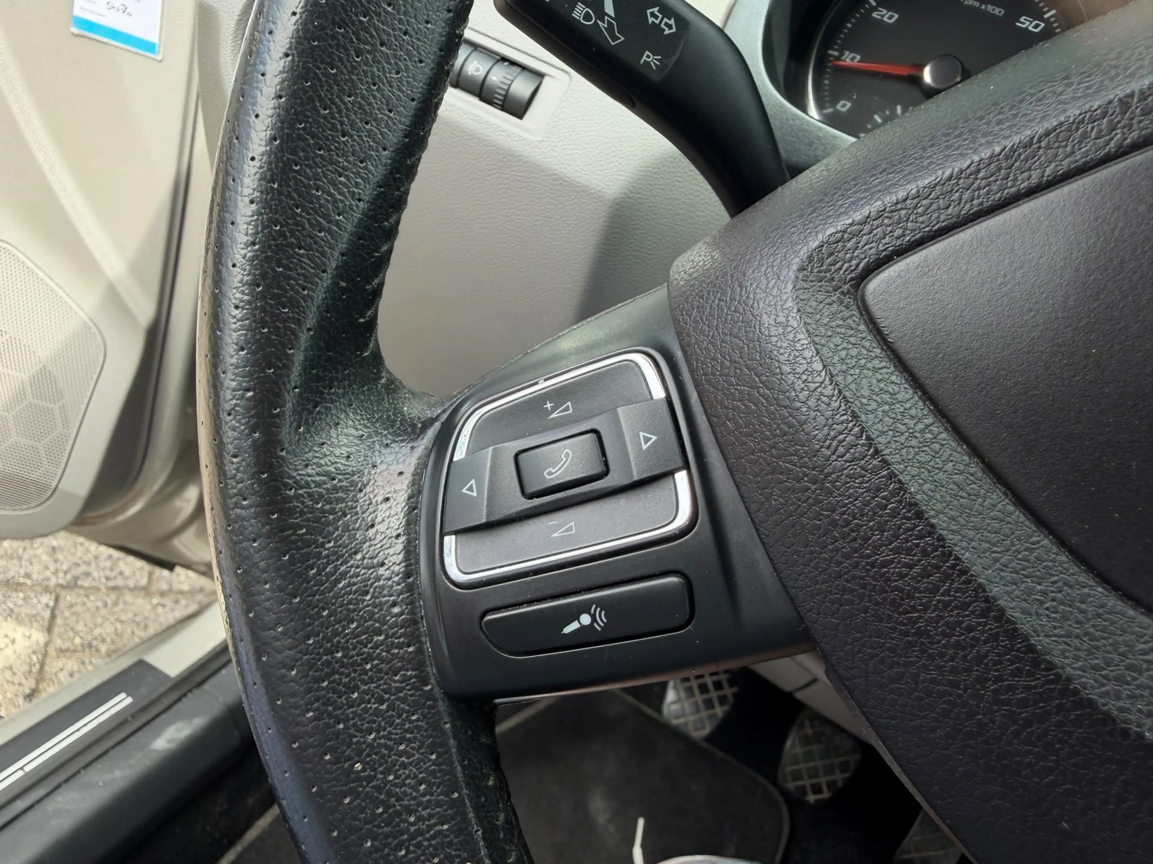 SEAT Toledo 1.2 TSI Businessline High Zeer netjes airco naviga — photo 11