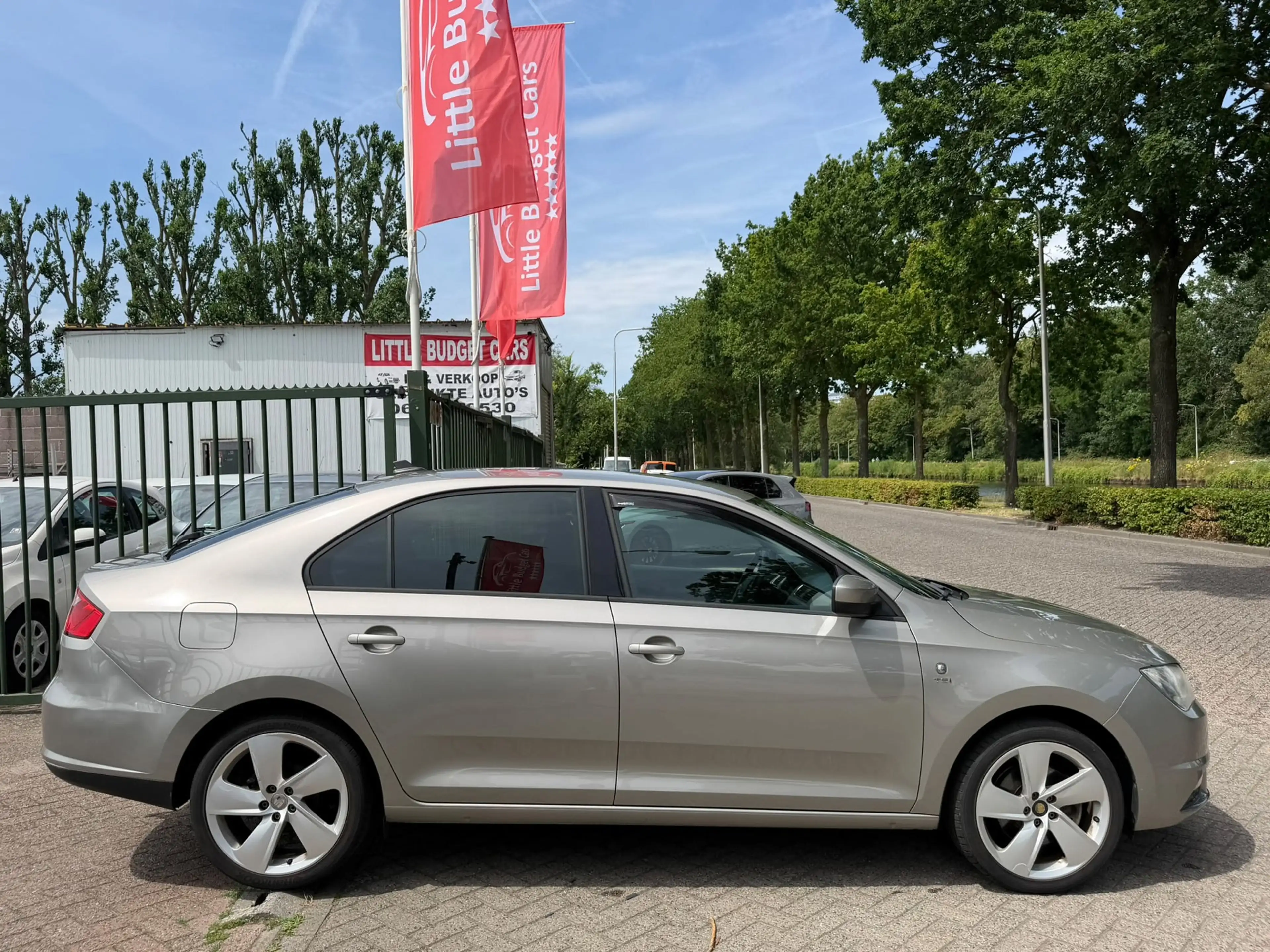 SEAT Toledo 1.2 TSI Businessline High Zeer netjes airco naviga — photo 6