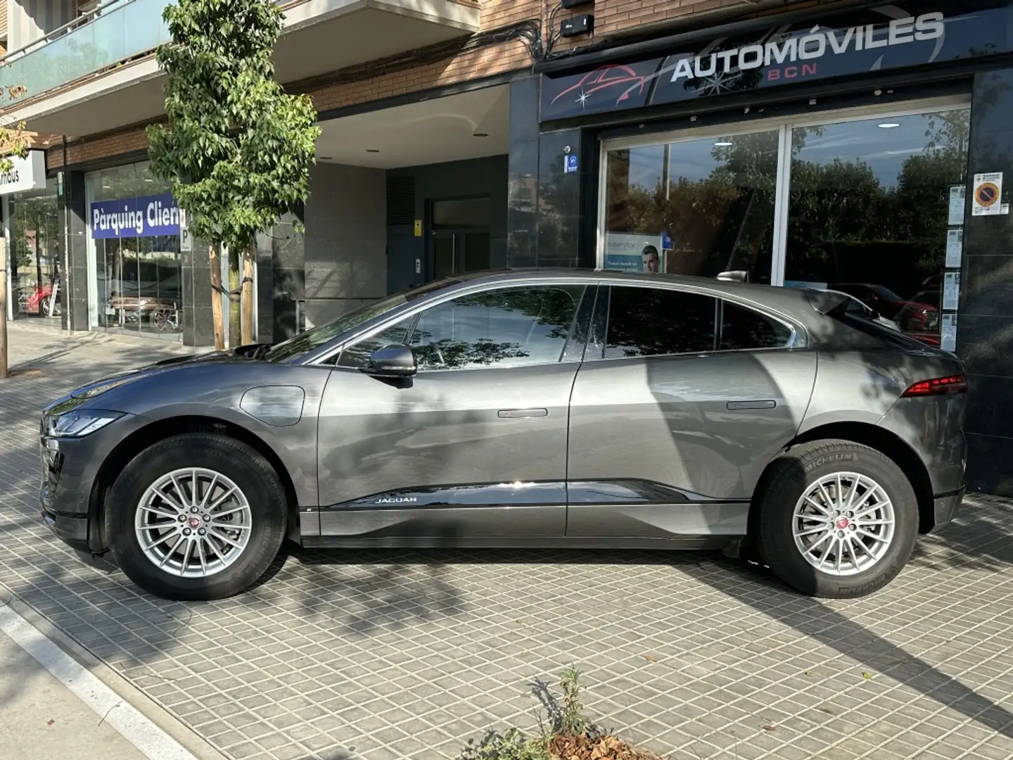 Jaguar I-Pace SE Gris - 2