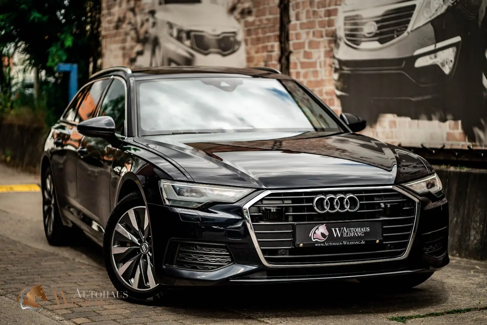 Audi A6 Avant 40 TDI  NAVI/BUSINESS/LED/PDC/AHK/SHZ Blauw - 1