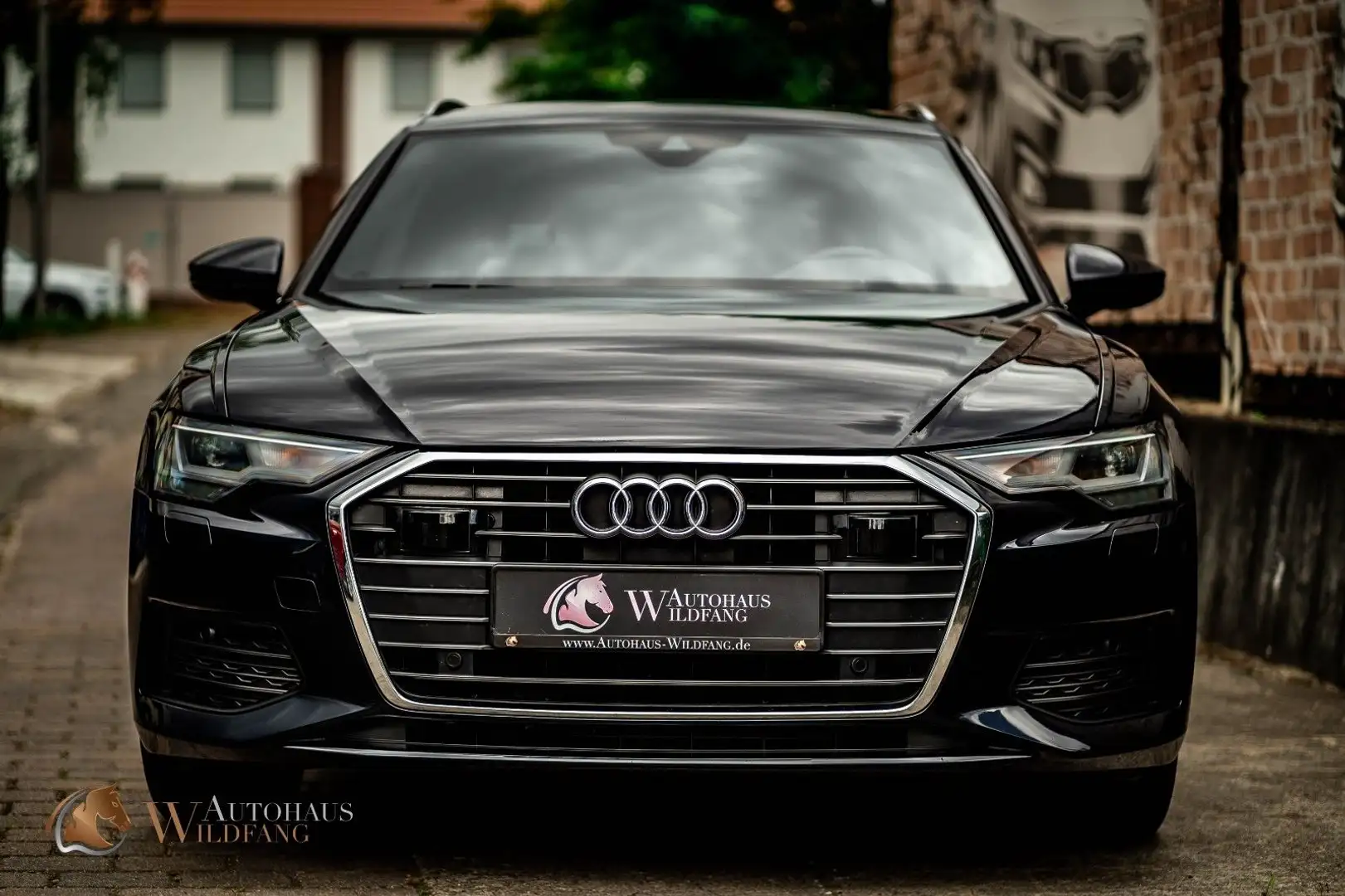 Audi A6 Avant 40 TDI  NAVI/BUSINESS/LED/PDC/AHK/SHZ Blauw - 2