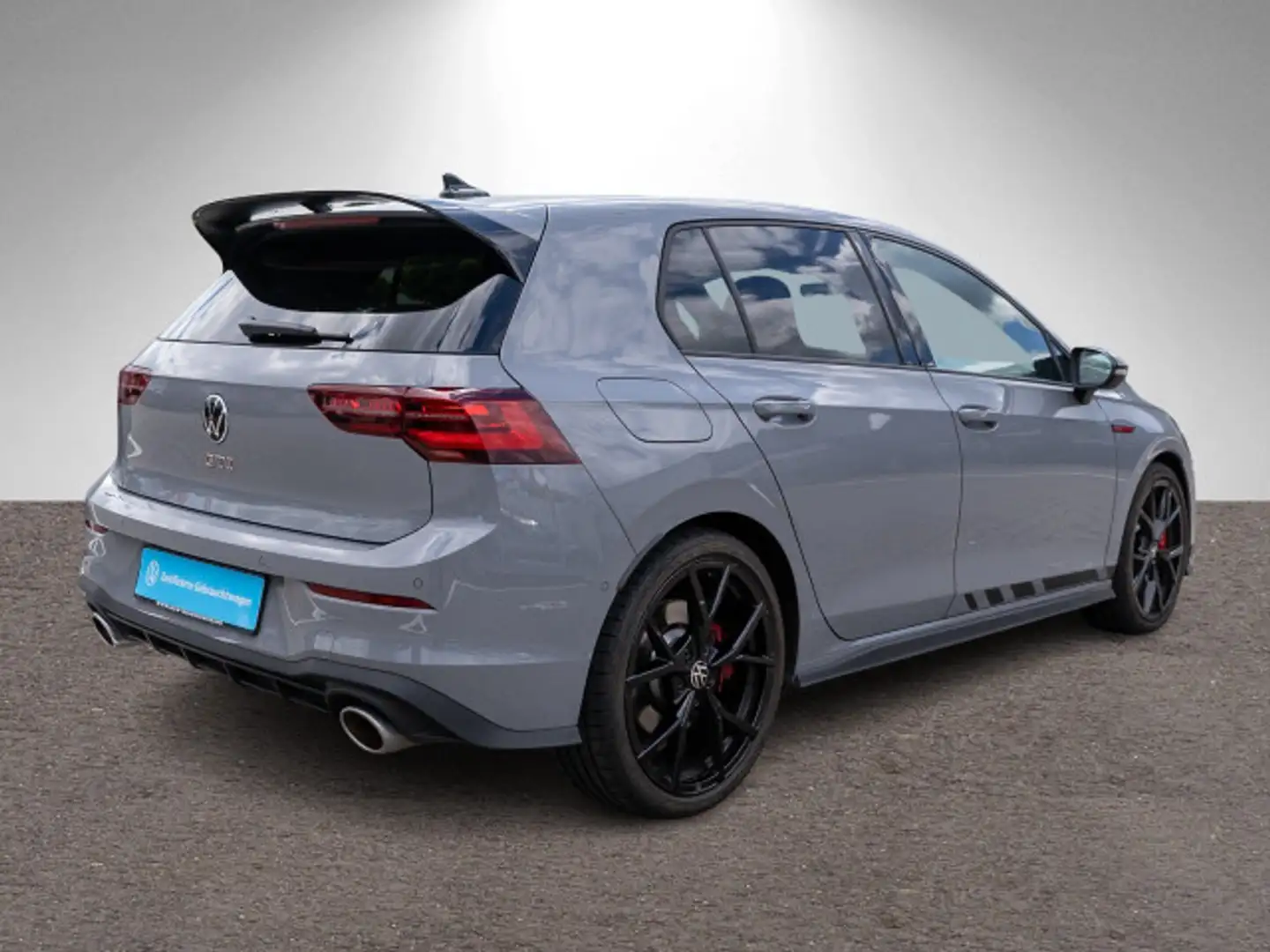 Volkswagen Golf GTI Clubsport 2.0 TSI DSG LED RFK Pano DCC Grau - 2