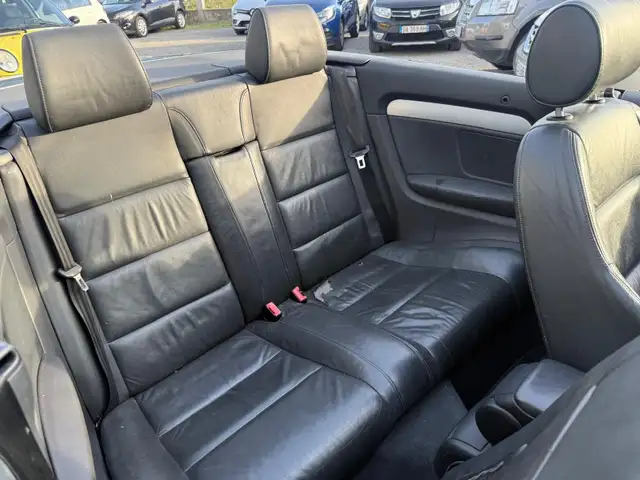 Audi A4 view 10