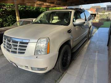 Escalade 6.2i V8 Elegance