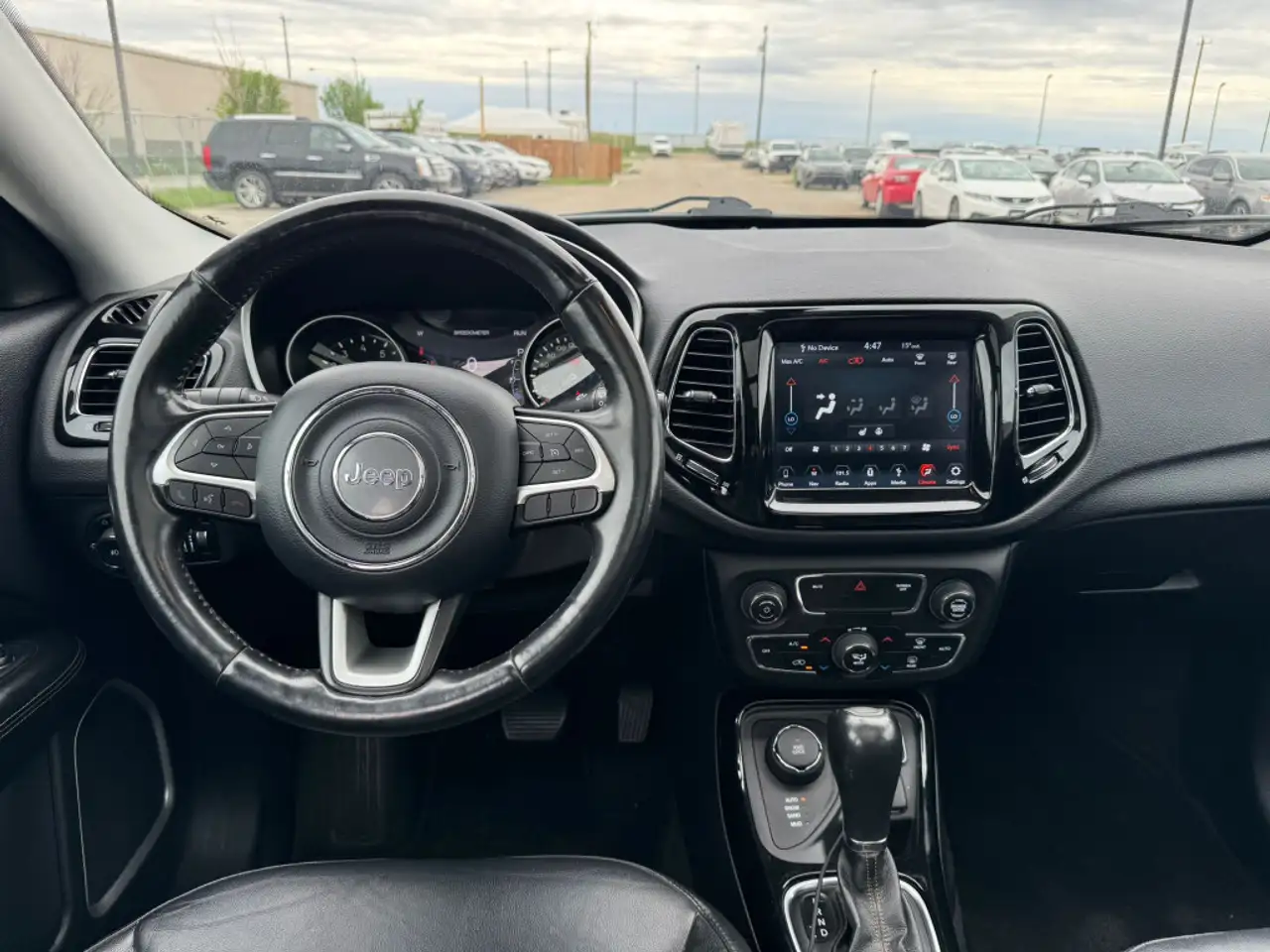 Jeep Compass снимка Jeep Compass