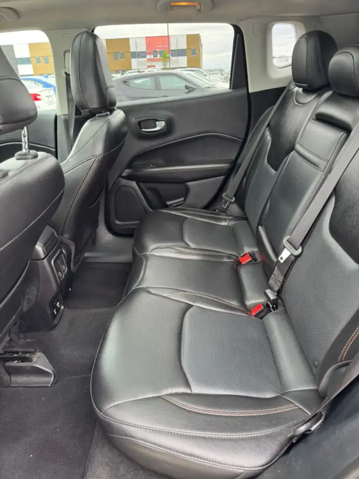 Jeep Compass снимка Jeep Compass