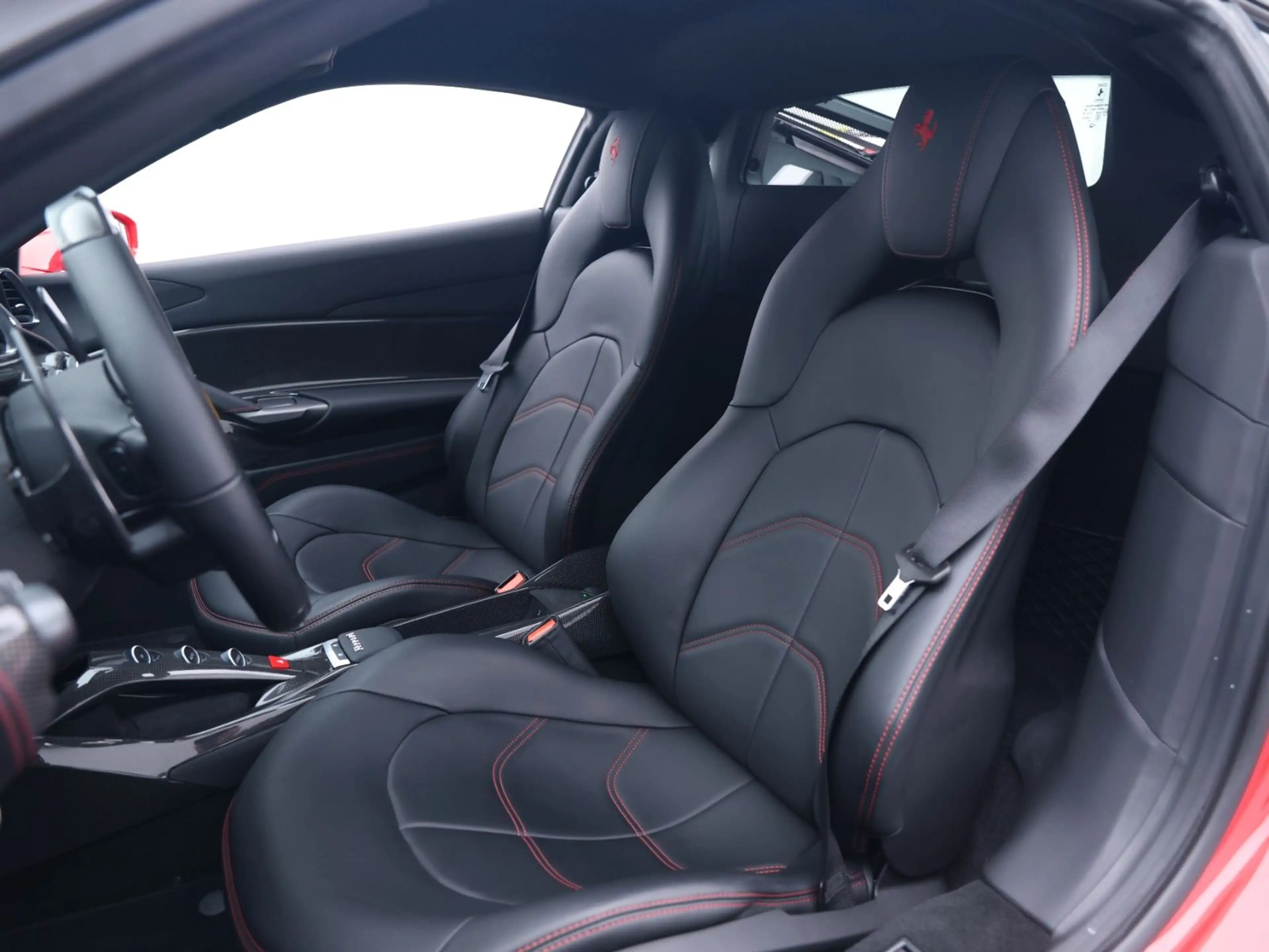 Ferrari 488 ***Ferrari Frankfurt*** — photo 11