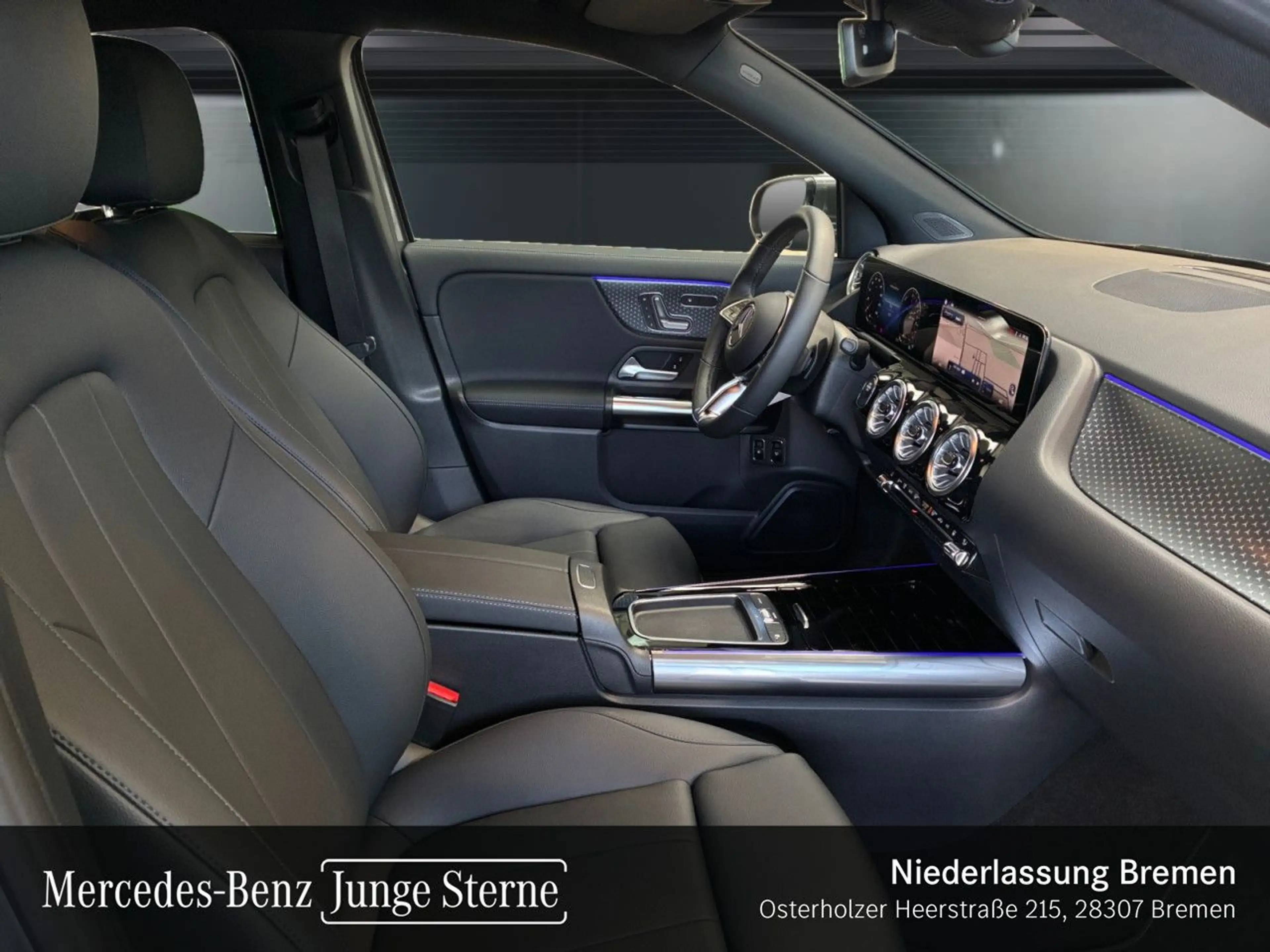 Mercedes-Benz GLA 250 e PROGRESSIVE+360°+AHK+LED+TOTW+KEYLESS — photo 11