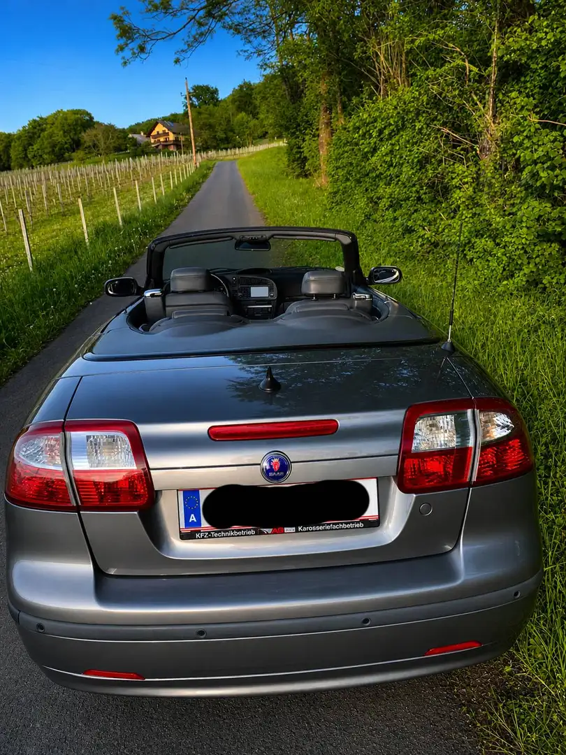 Saab 9-3 9-3 Vector 2,0t Ecopower Vector Grau - 2