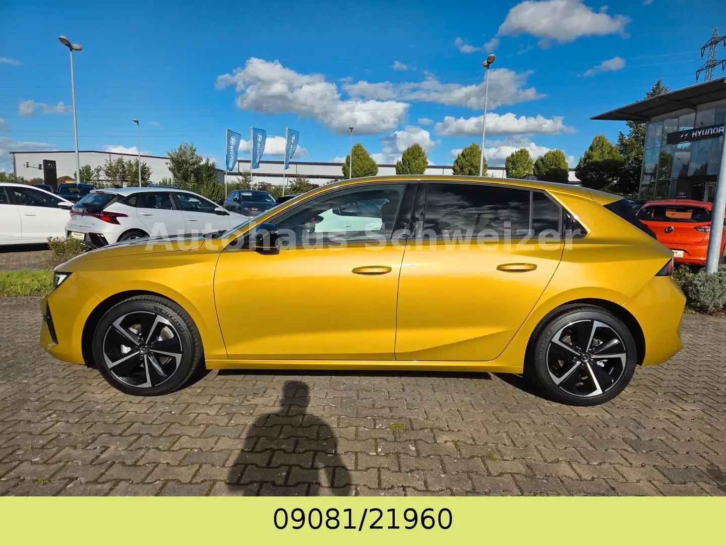 Opel Astra L Lim. 5-trg. GS Gelb - 2