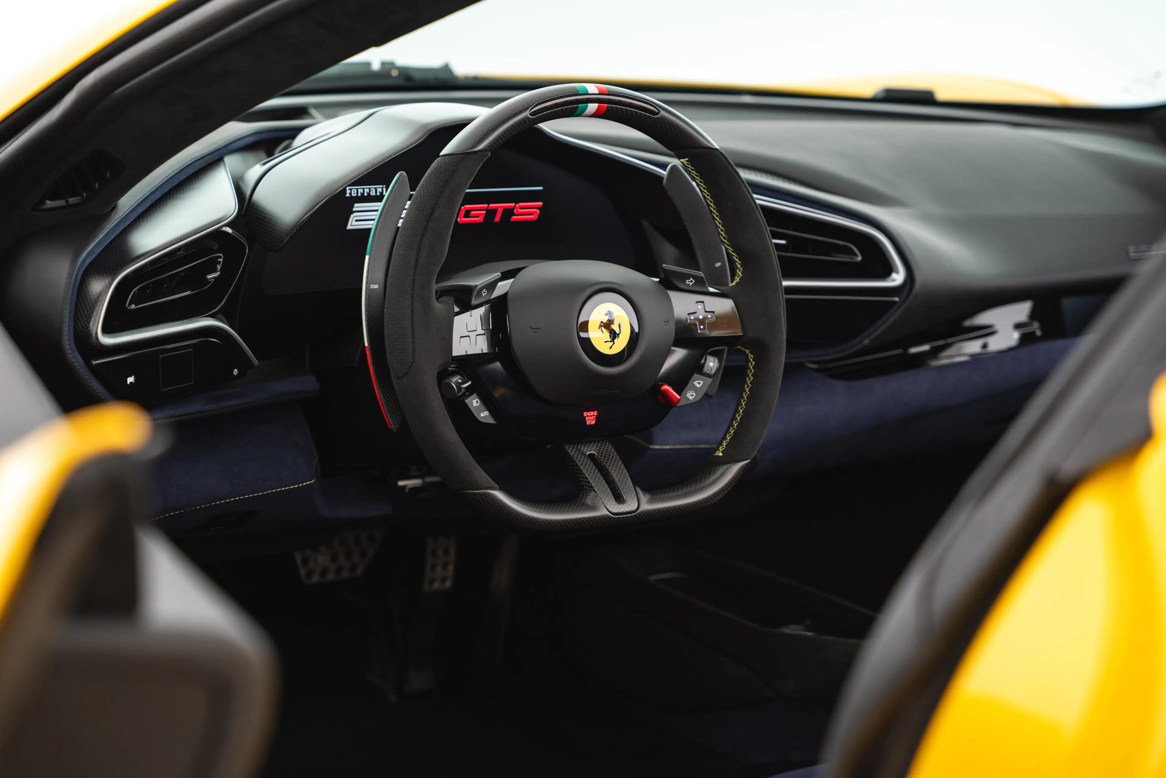 Ferrari 296 GTS — photo 15
