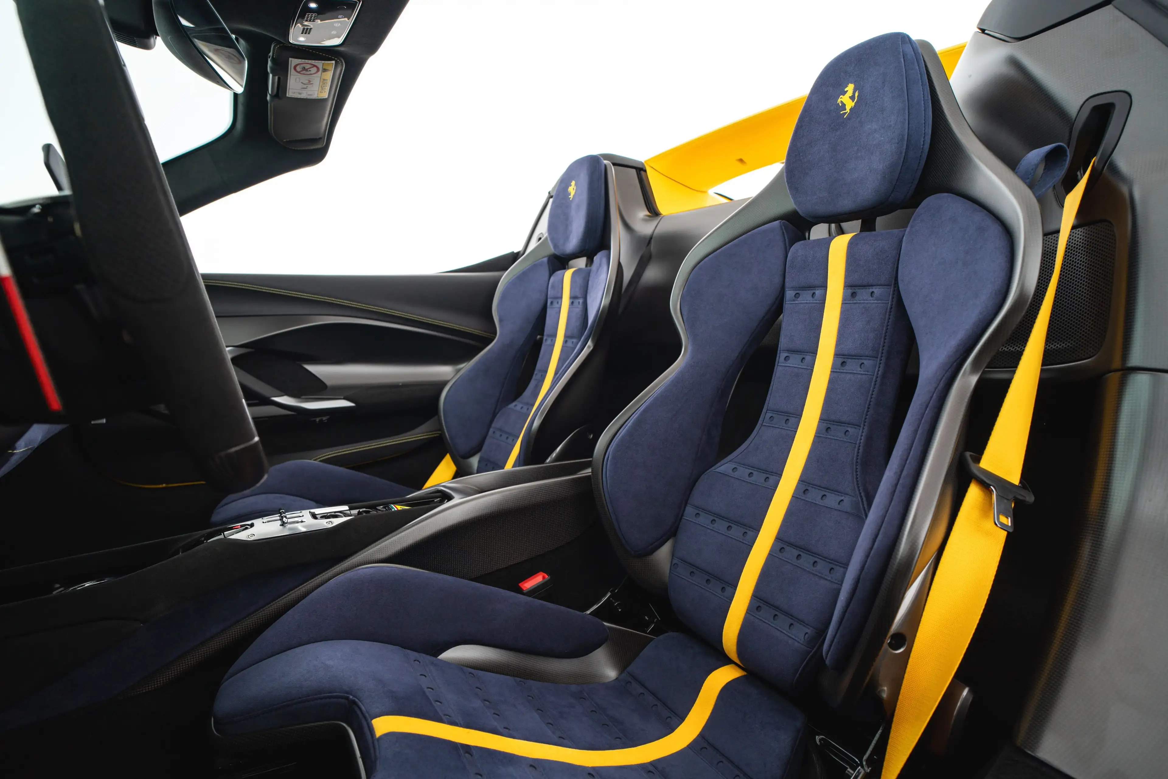 Ferrari 296 GTS — photo 11