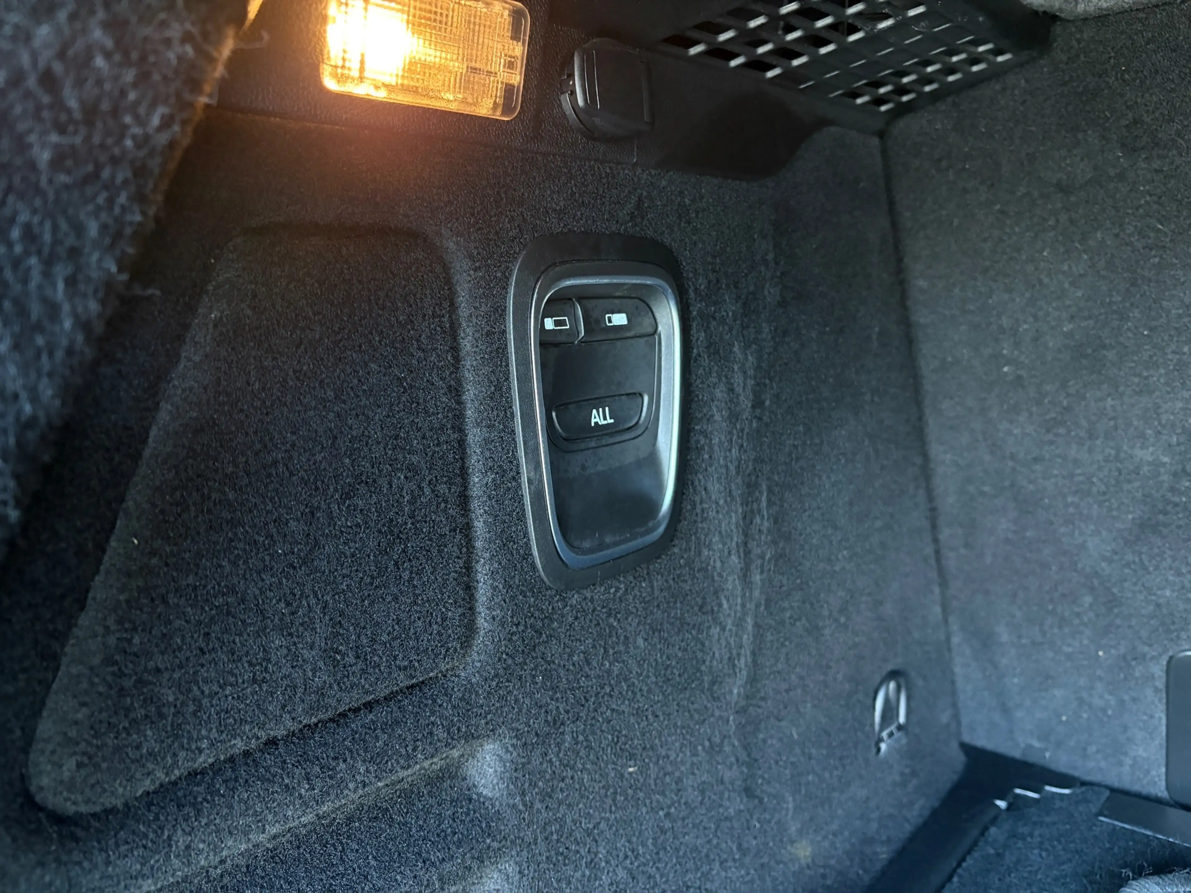 Renault Scenic 1.3 TCe BLACK Edition Automaat Bose Alcantara, Pan — photo 33
