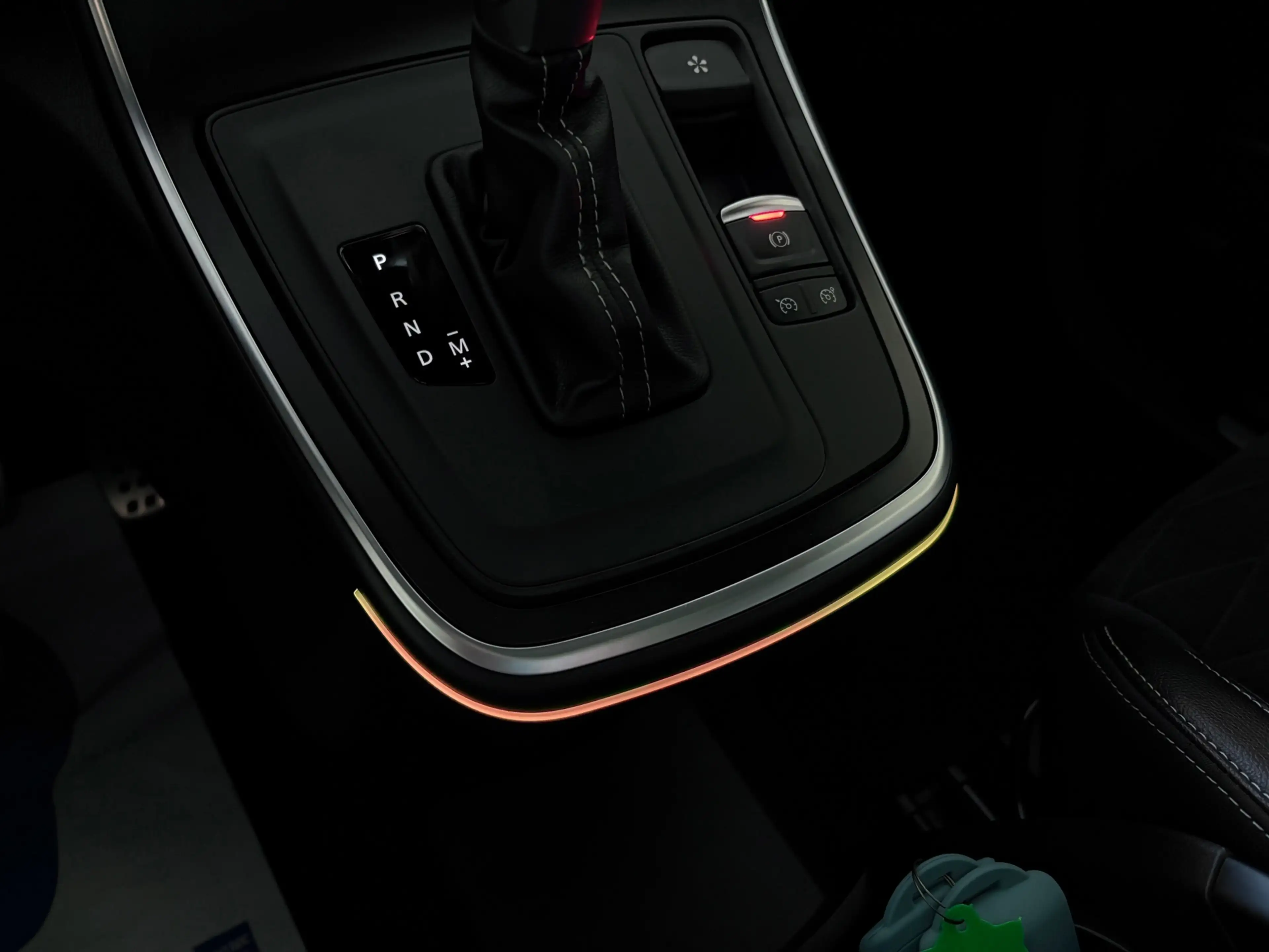 Renault Scenic 1.3 TCe BLACK Edition Automaat Bose Alcantara, Pan — photo 19