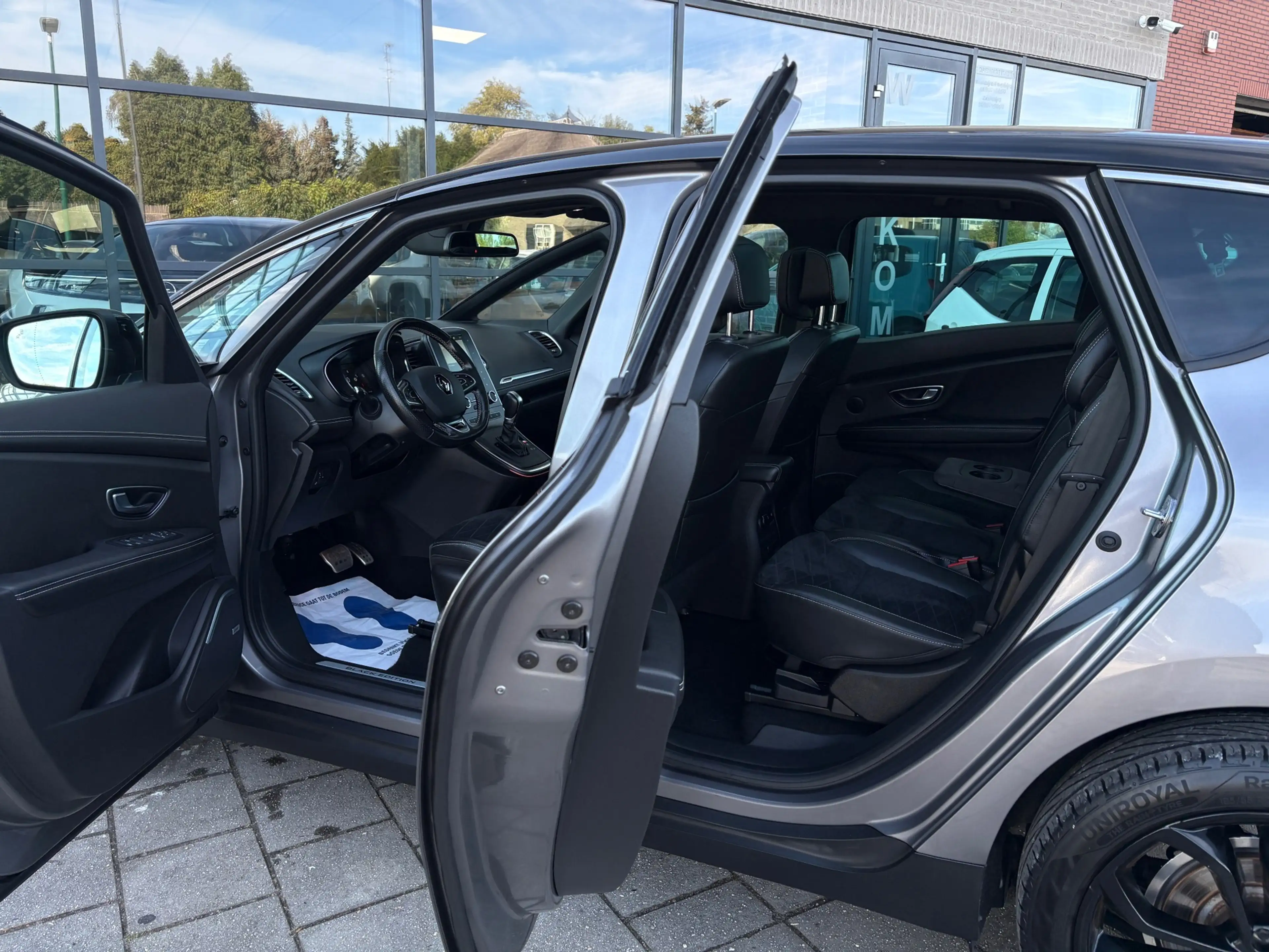 Renault Scenic 1.3 TCe BLACK Edition Automaat Bose Alcantara, Pan — photo 40