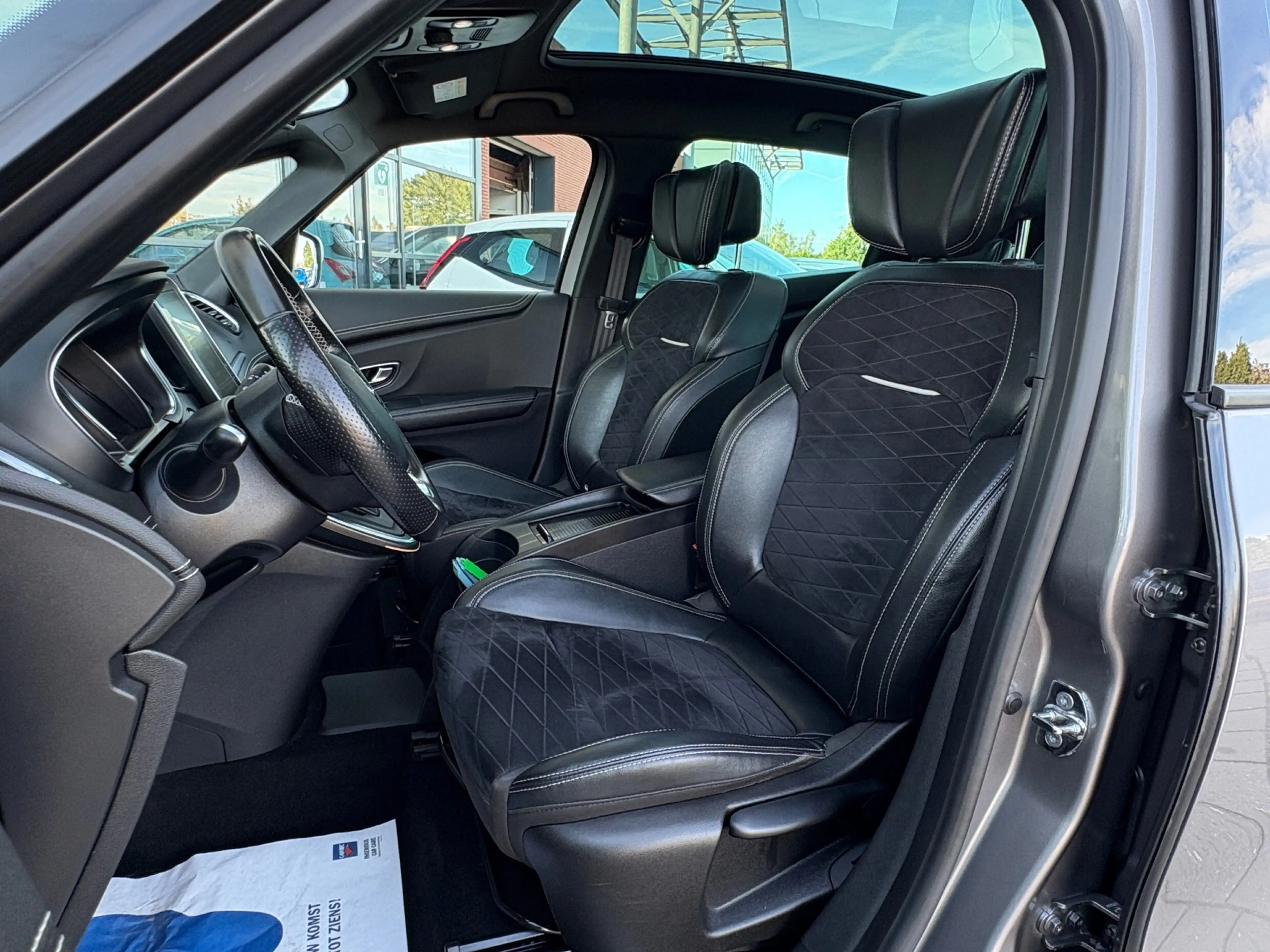 Renault Scenic 1.3 TCe BLACK Edition Automaat Bose Alcantara, Pan — photo 43