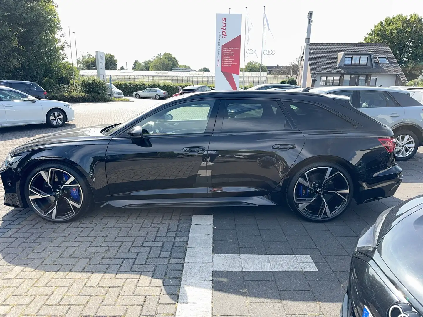 Audi RS6 RS 6 Avant 4.0 TFSI quattro Pano HUD Matrix Schwarz - 2