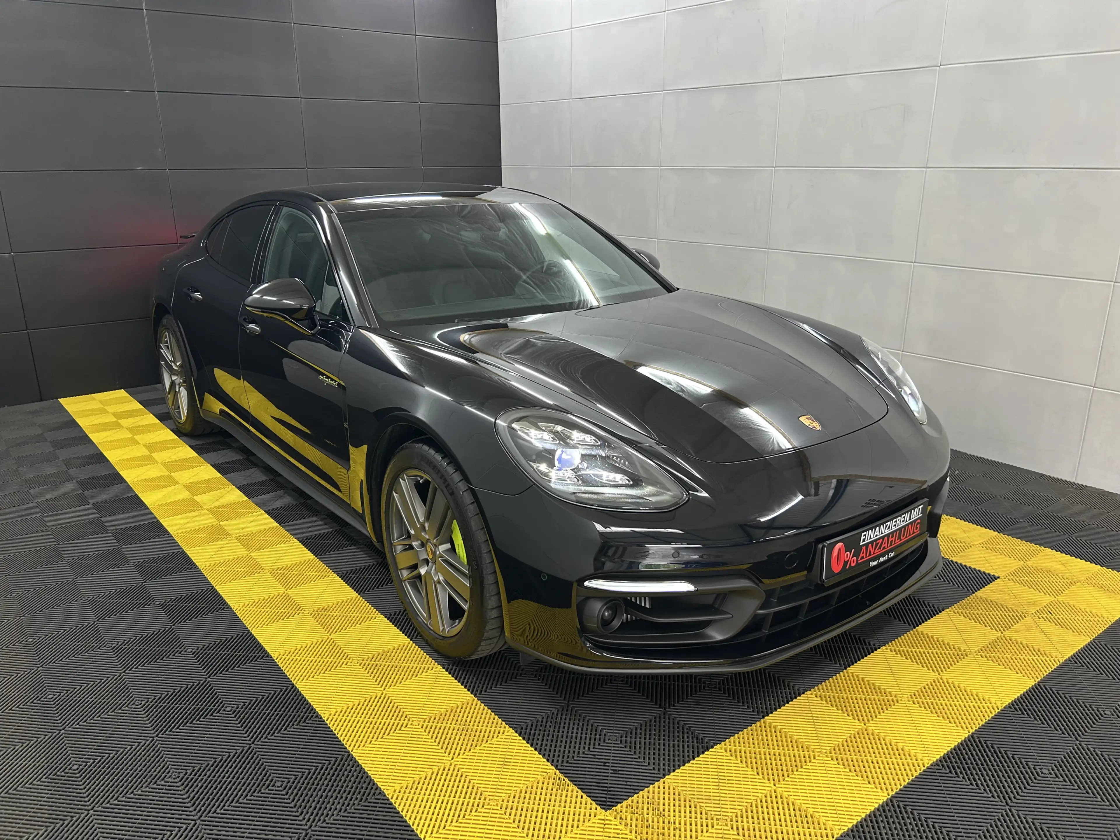 Porsche Panamera 4Platinum+Aproved+PCCB+InnoDri+SportDes — photo 3