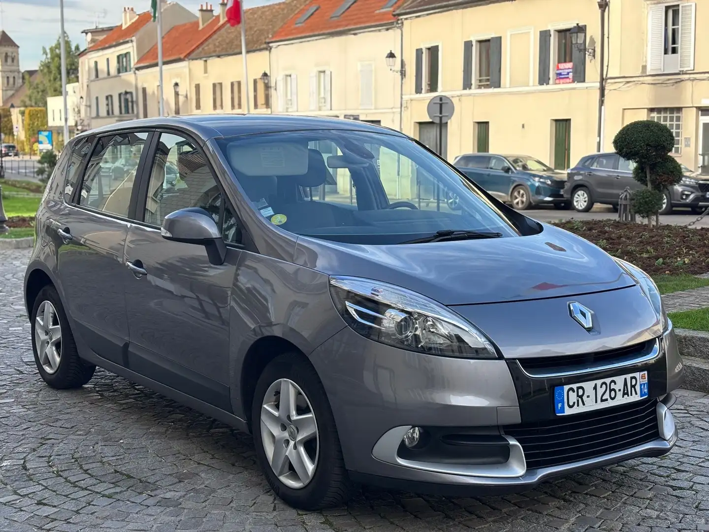 Renault Scenic dCi 110 Energy FAP eco2 Business - 2